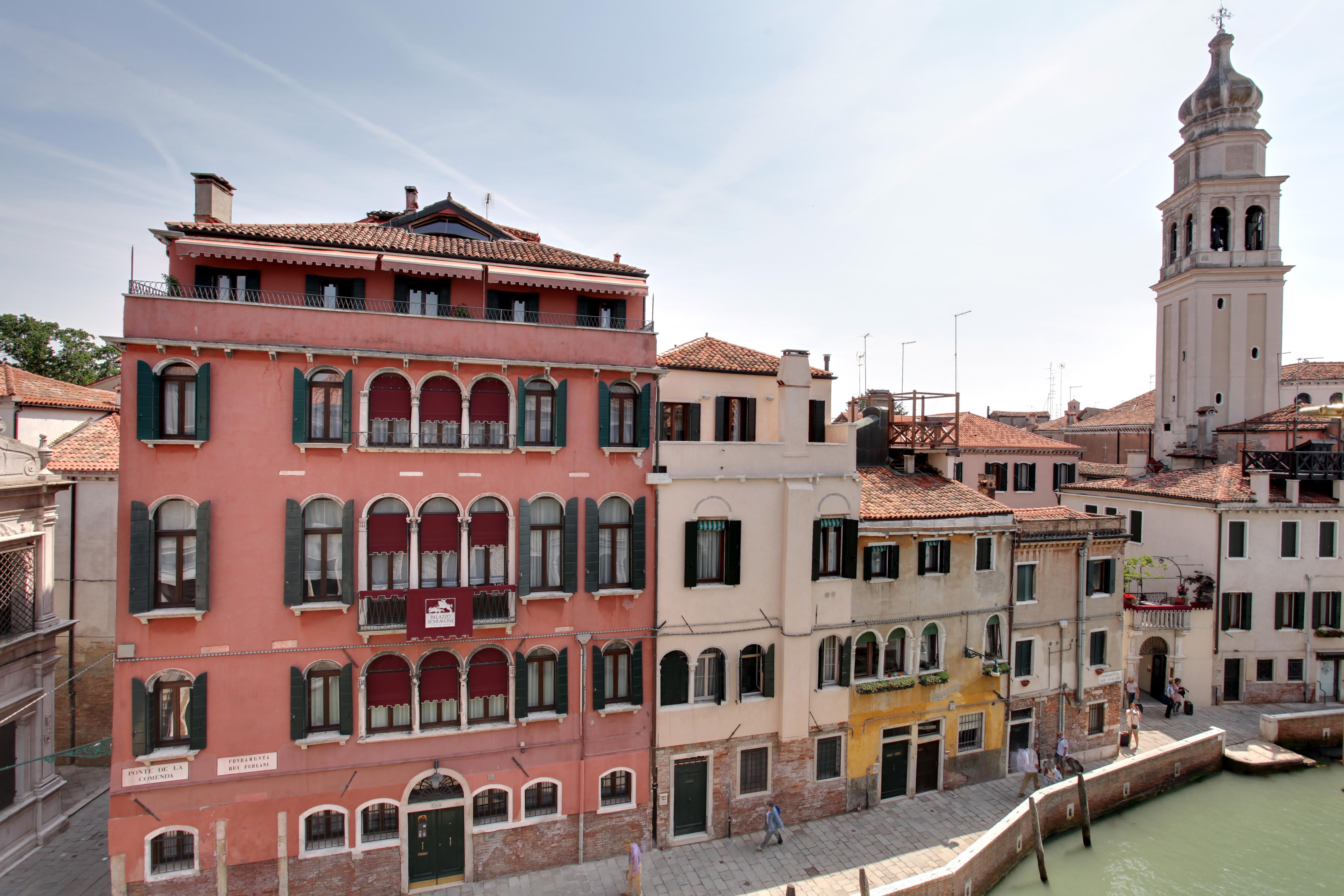 Palazzo Schiavoni Residenza D'epoca & Suite-apartments Guest house