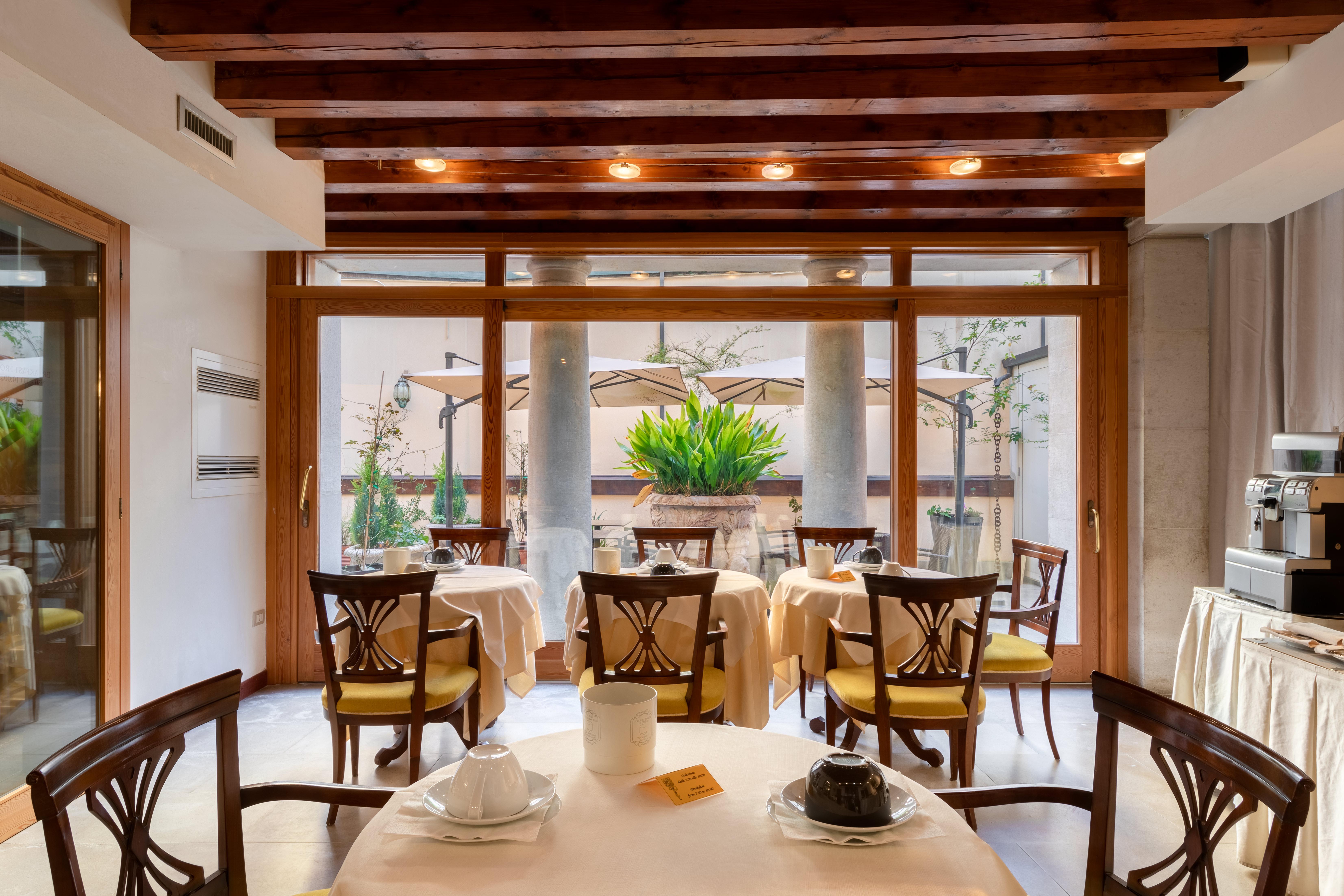 Palazzina Fortuny Acomodação com café da manhã  3*