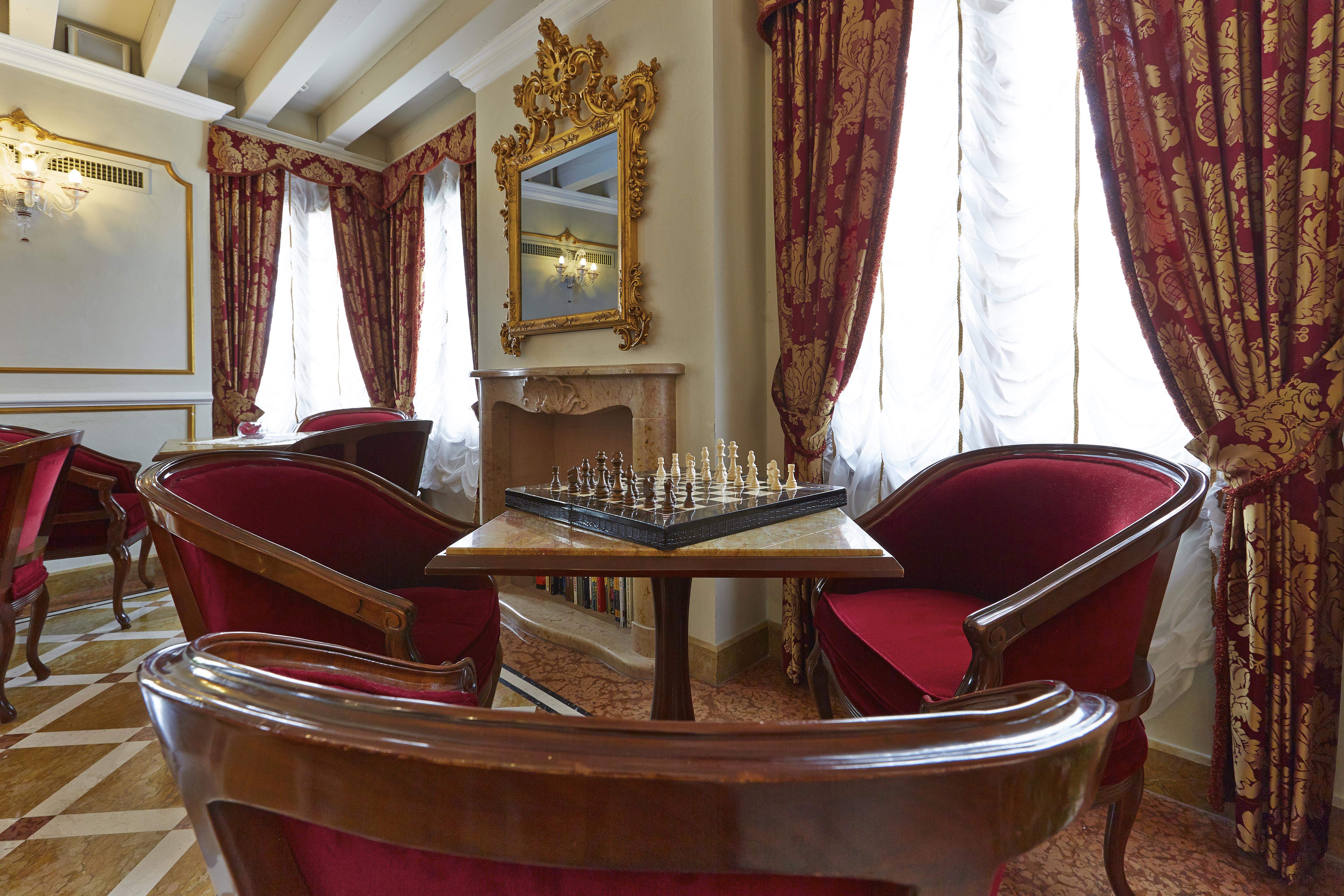 Canal Grande 4*