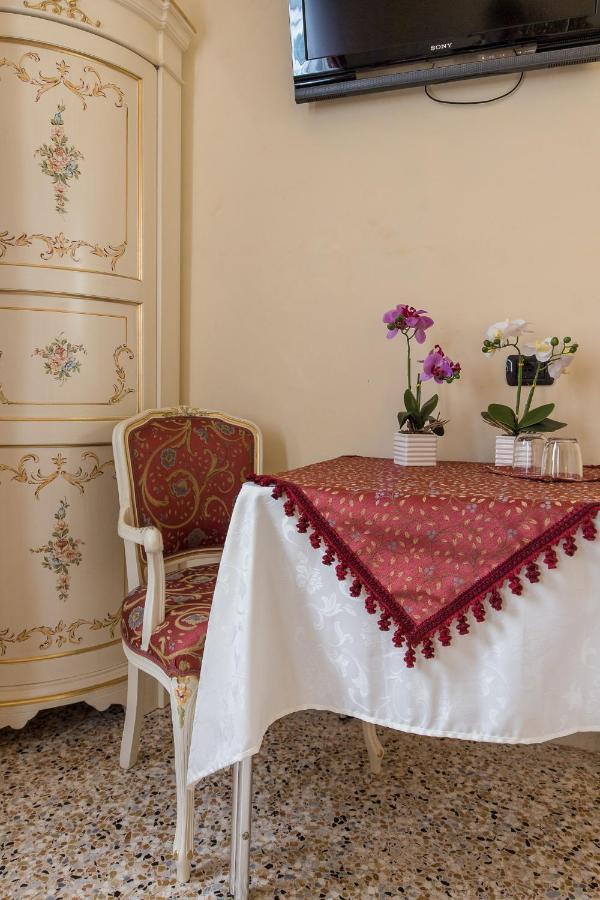 Venice Inn Guest house