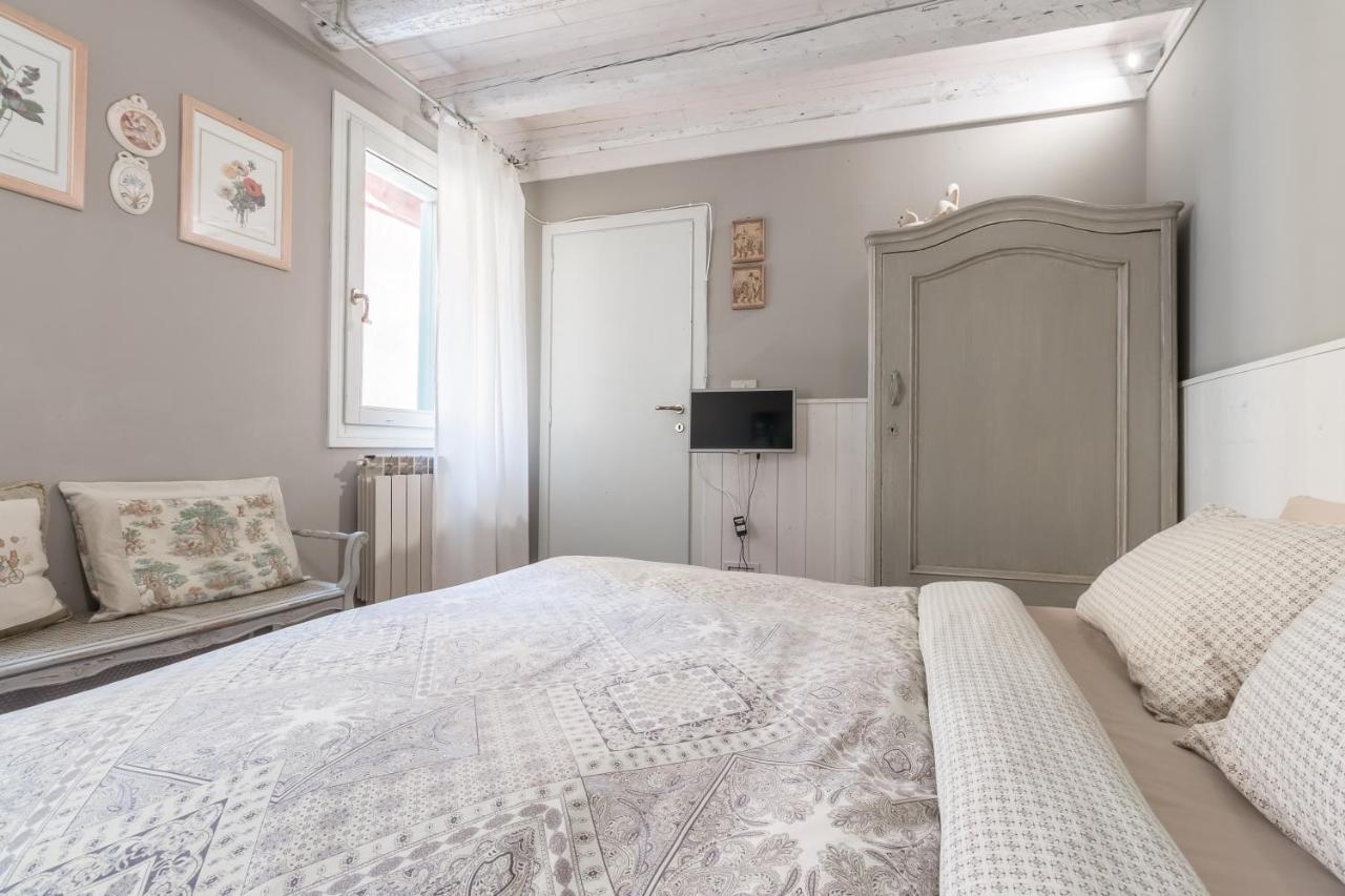 Apartment Ca Falier Piccolo - Little Sweet Studio In 10-12 Minutes From Bus&train Station