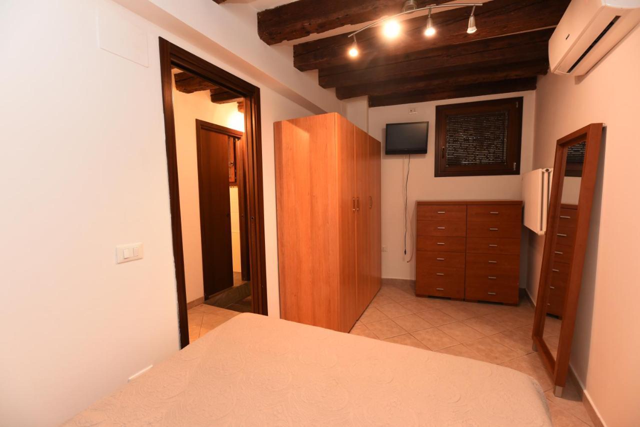 Do Pozzi Apartment *