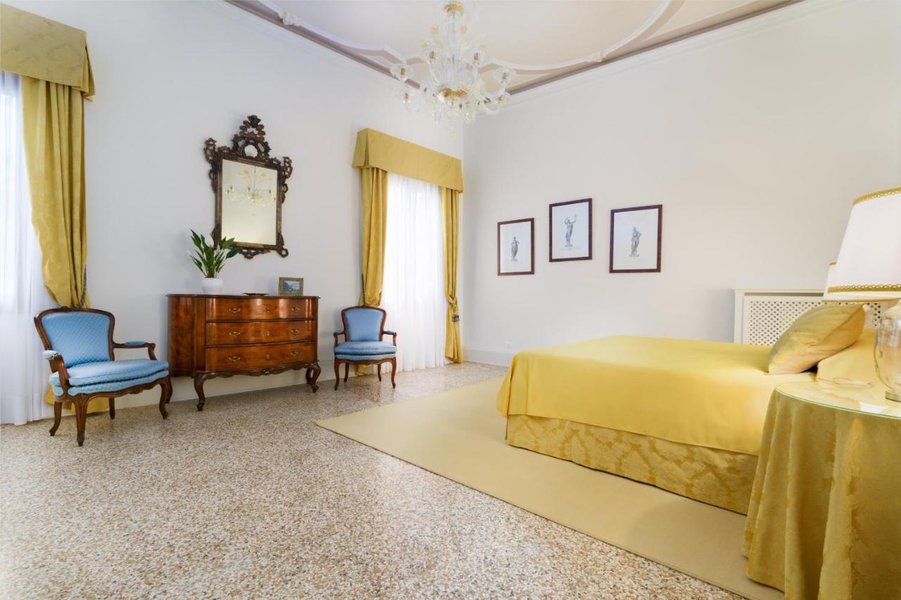 Palazzetto Manin San Marco Venice