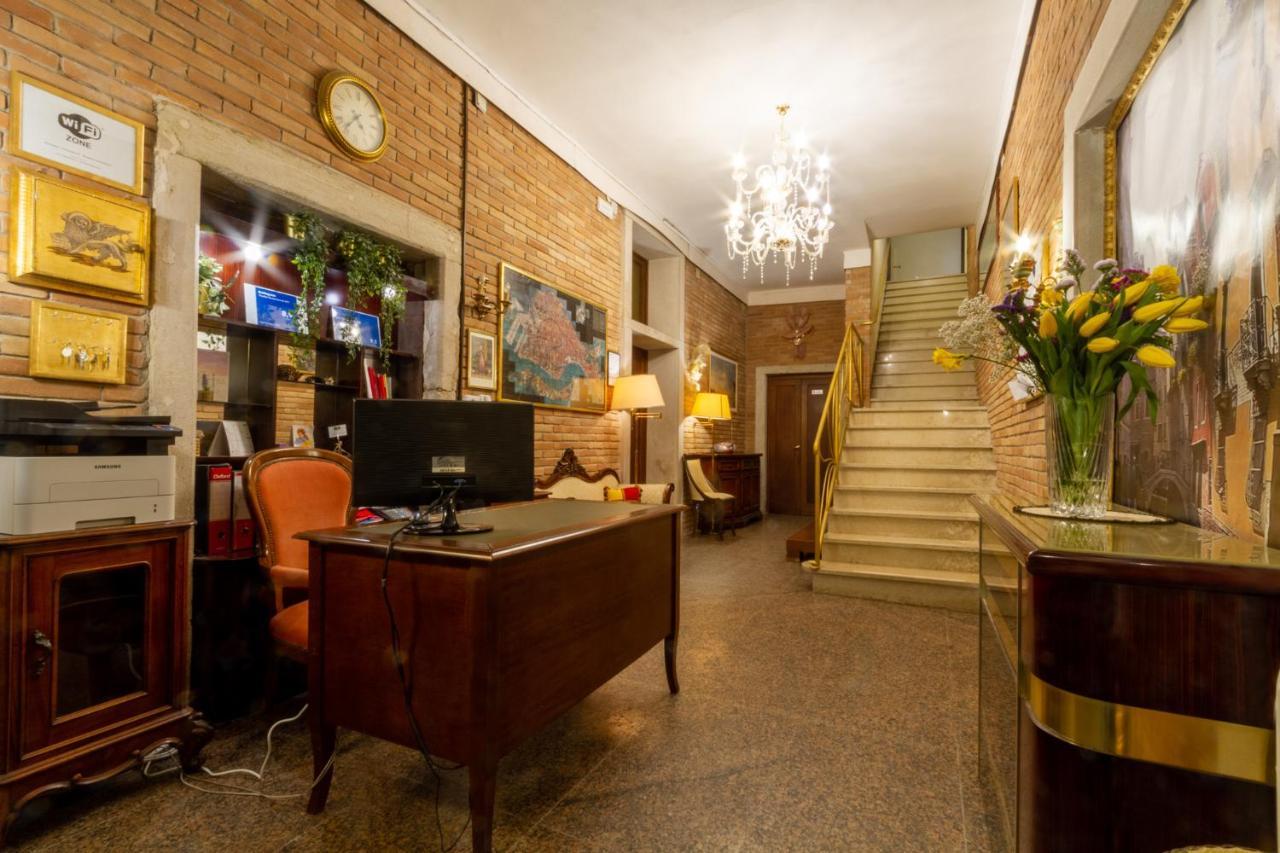 Art Dreams Apartment Dimora Casanova Apartment *