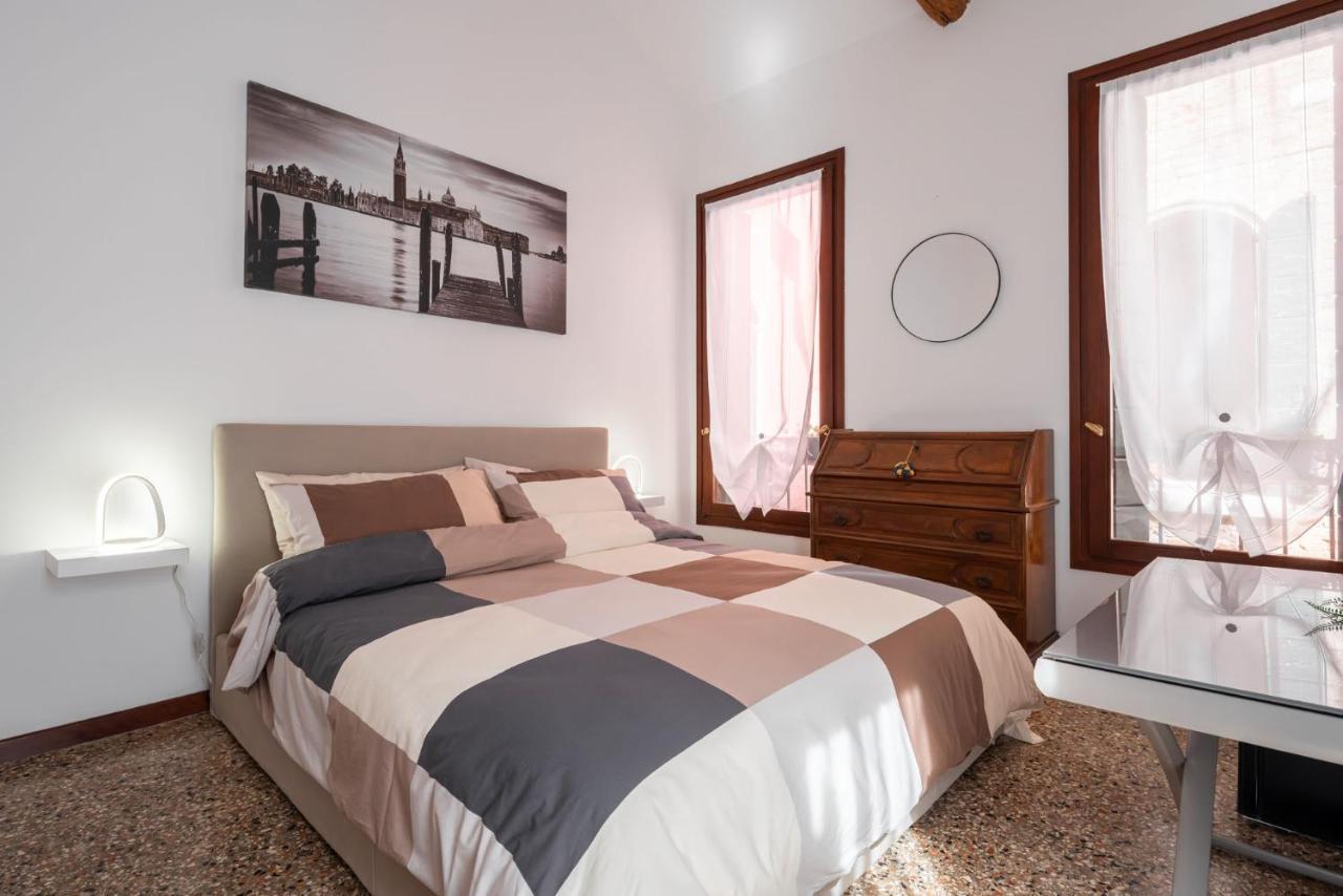 Rava - San Marco With Pool Apartamento