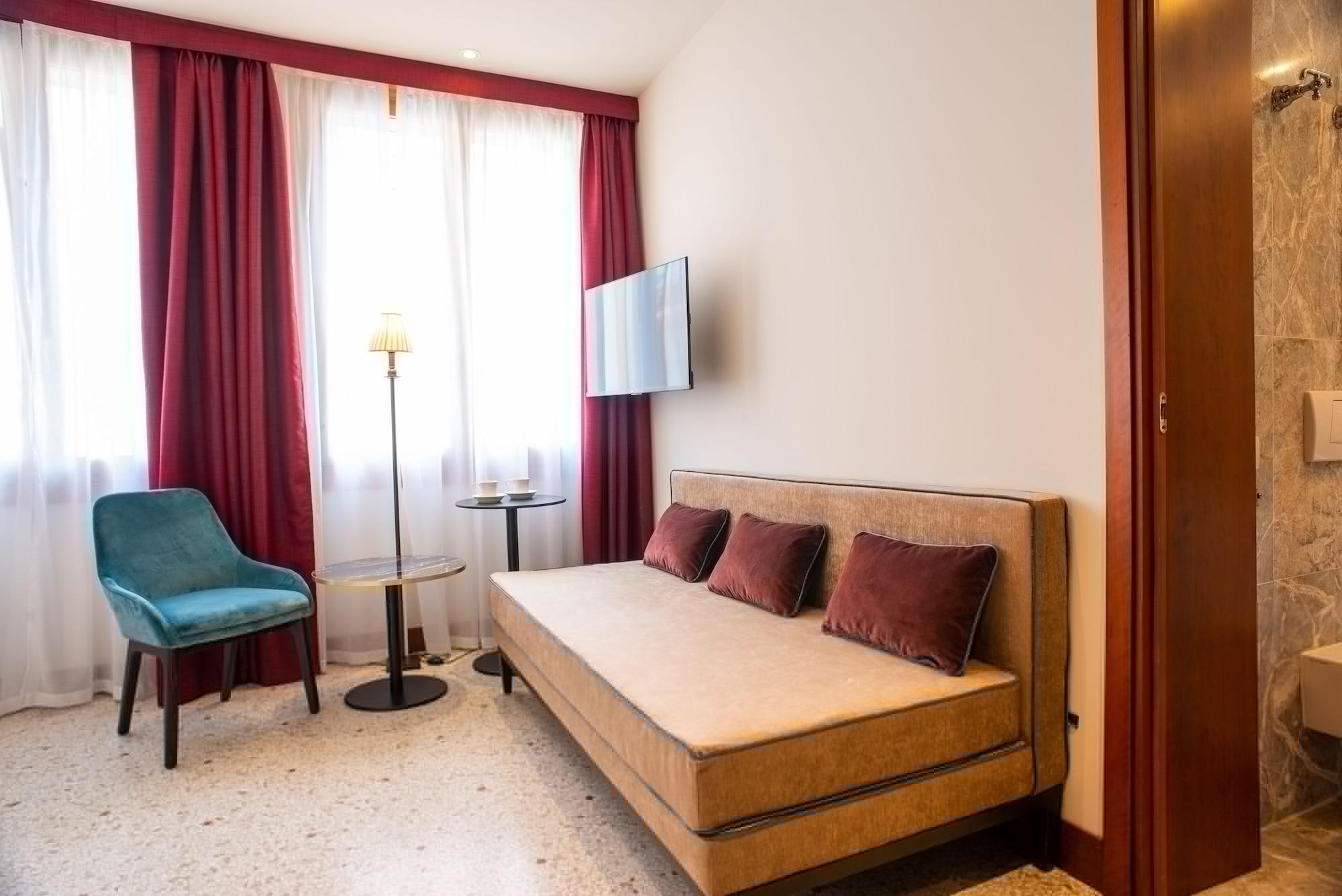 Acomodação com café da manhã  Palazzina Fortuny 3*