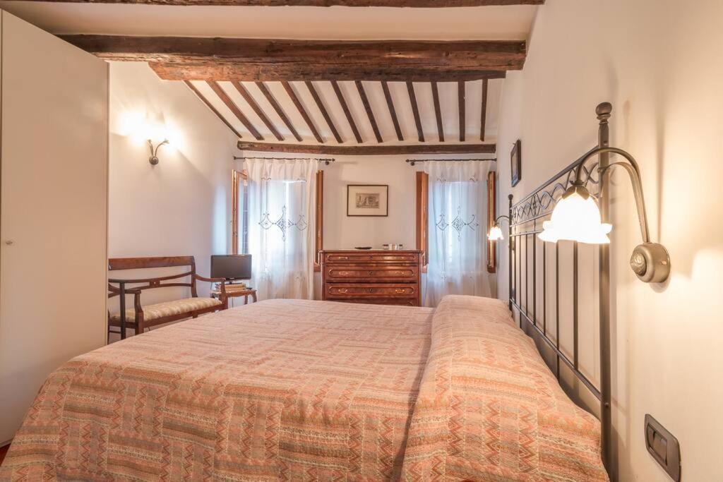 Charming Loft With Roof Terrace Close To S. Marco Venice