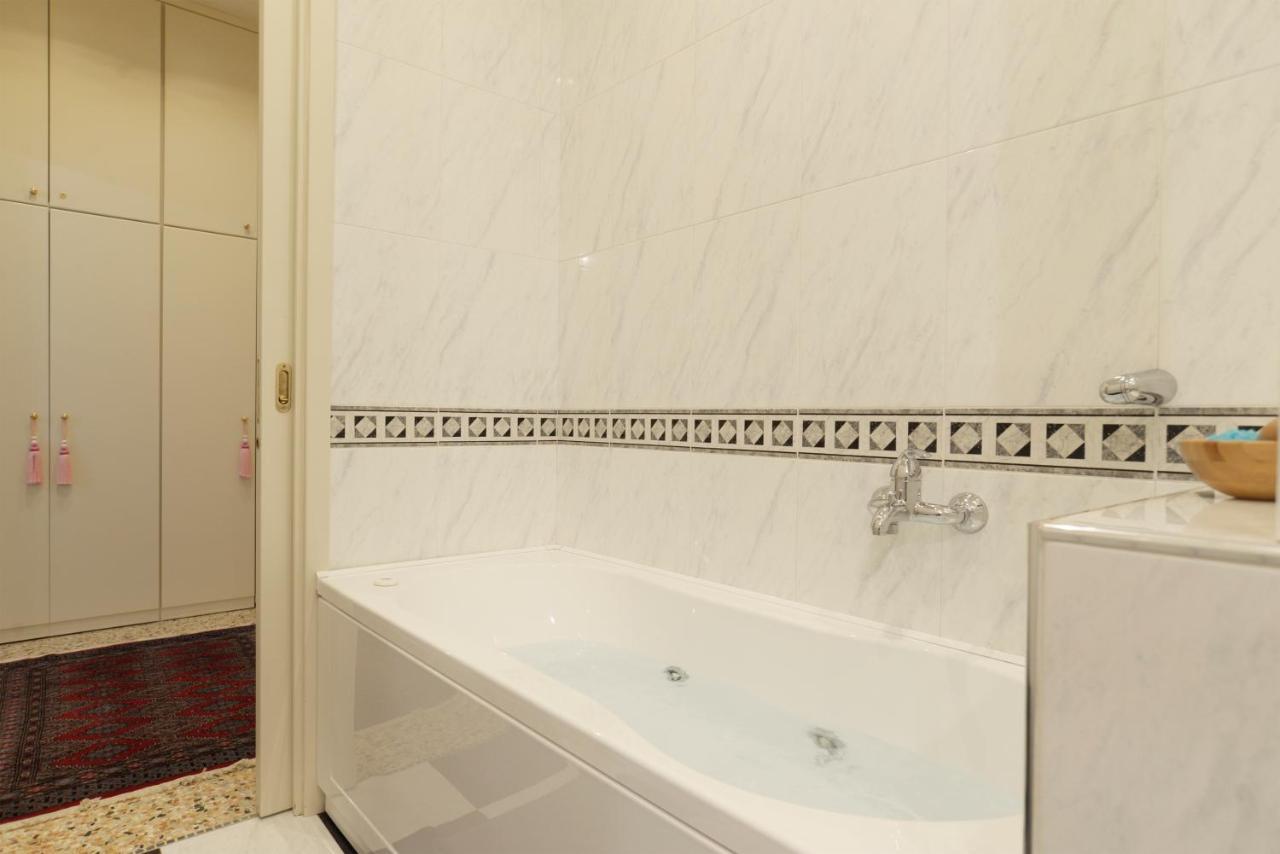Apartment Domus Dea Venice