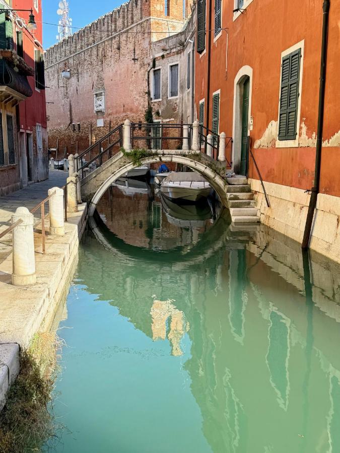 Ca Penini - Canal View Apartamento Veneza