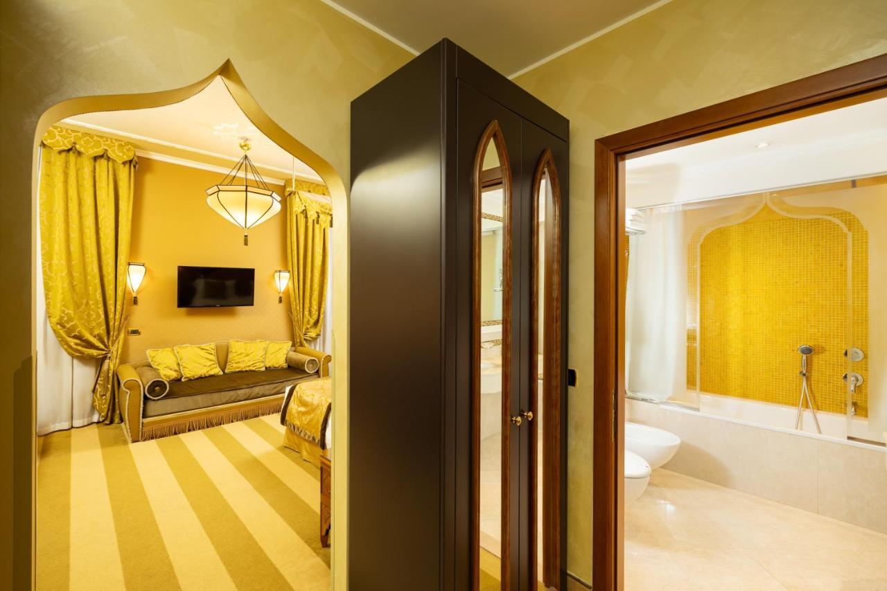 Ai Mori D'oriente Hotel 4*