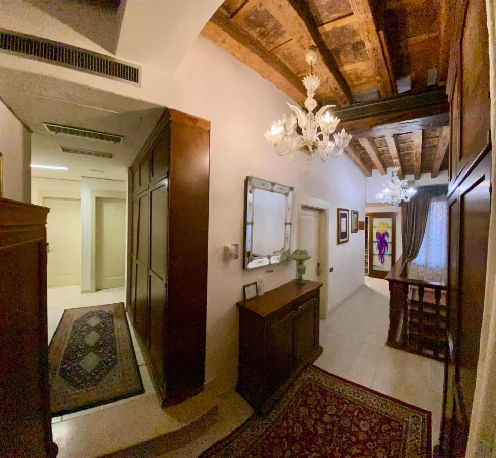 Hotel Bridge 3*