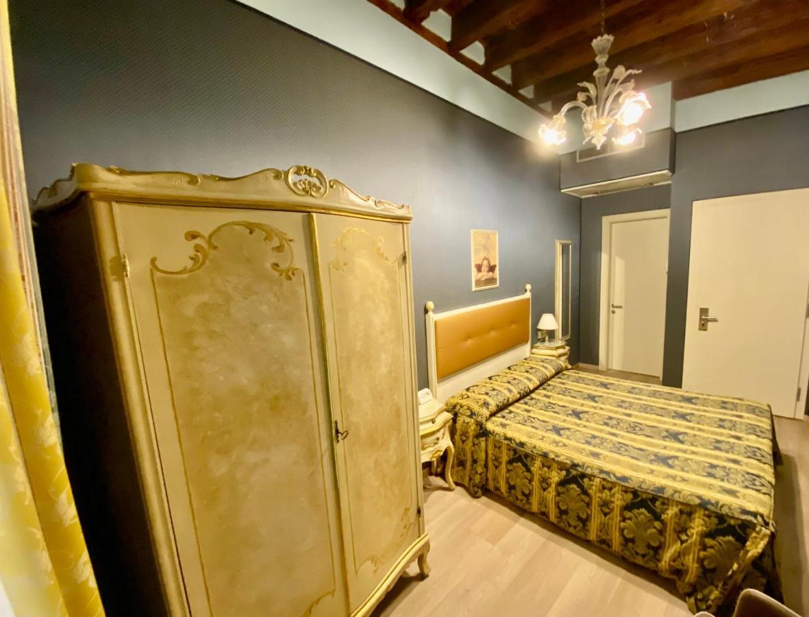 Bridge Hotel Venice