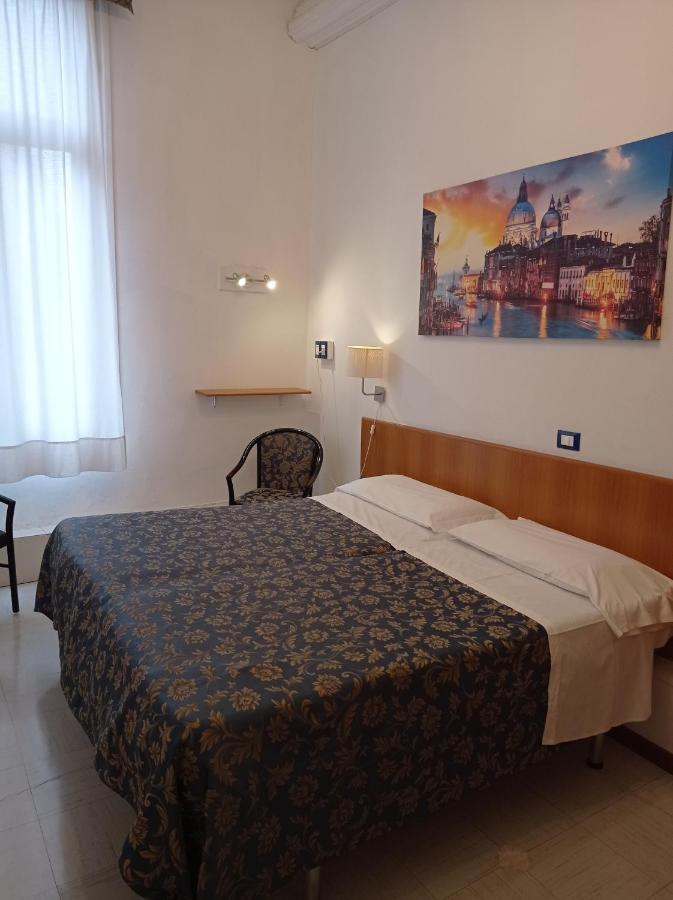 Caneva Hotel *