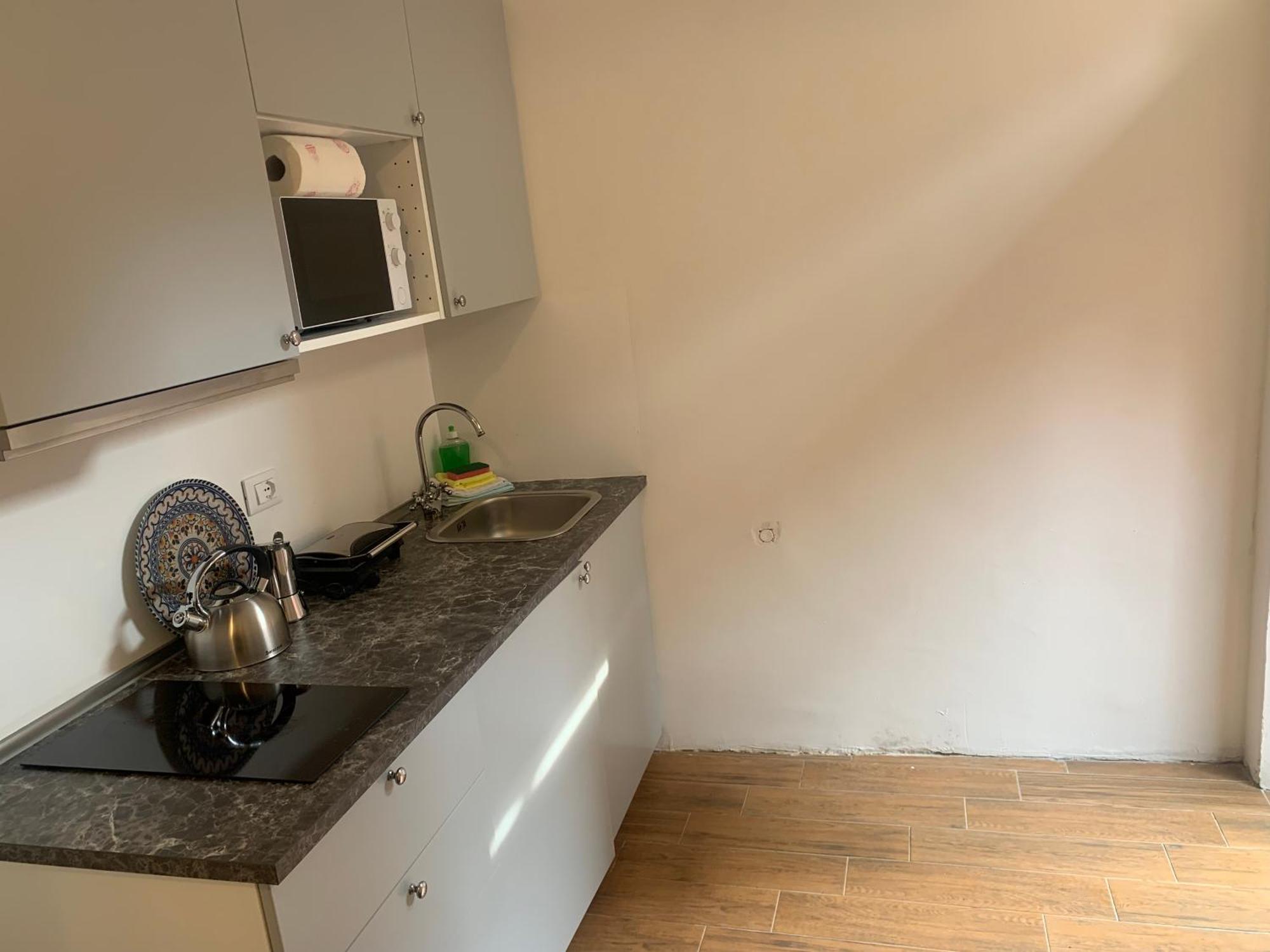Con Cortile Apartment
