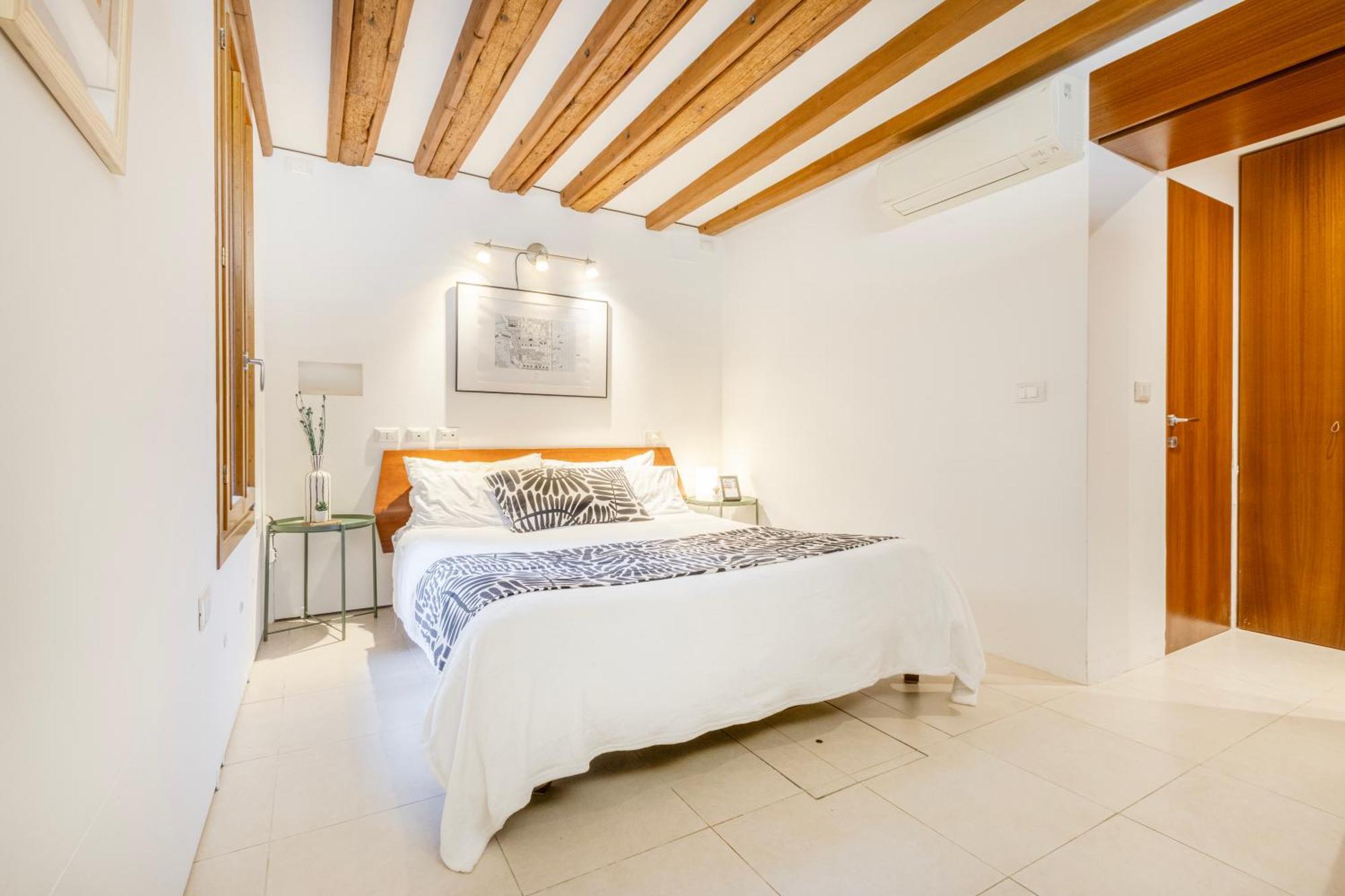 Accessible Groundfloor Near Station - Ca Rezzonico Apartamento Veneza