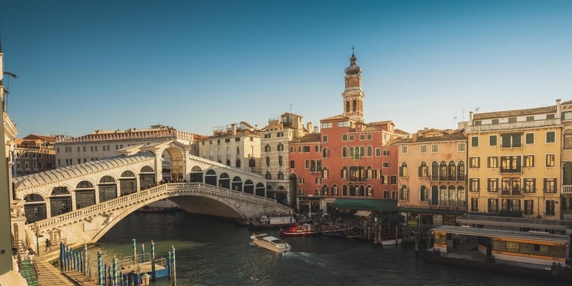 Glass House - Loft 2 Minutes To Rialto Bridge & View * Venice