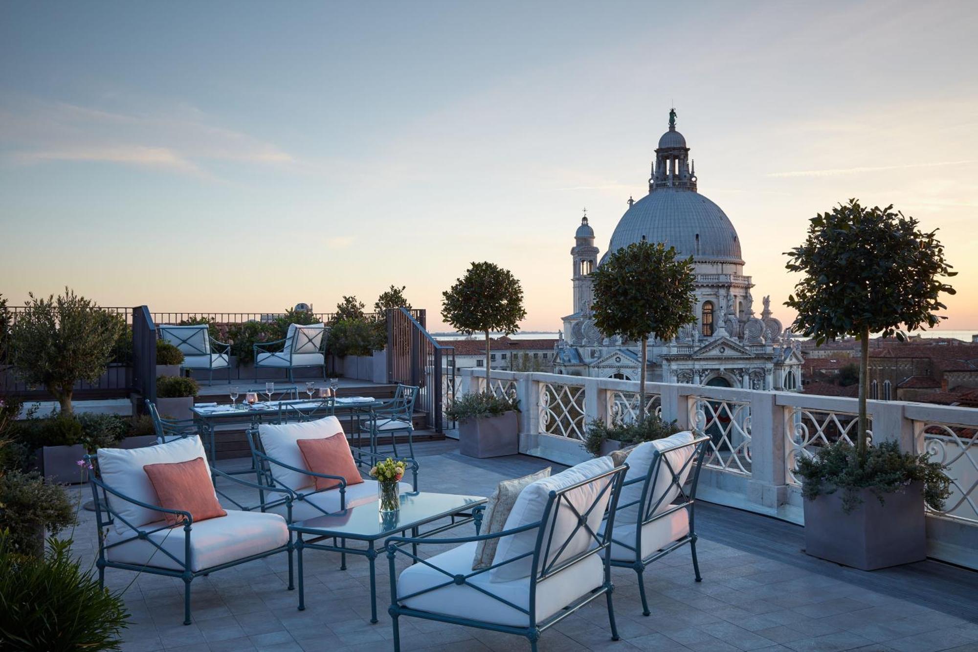 The St. Regis 5*