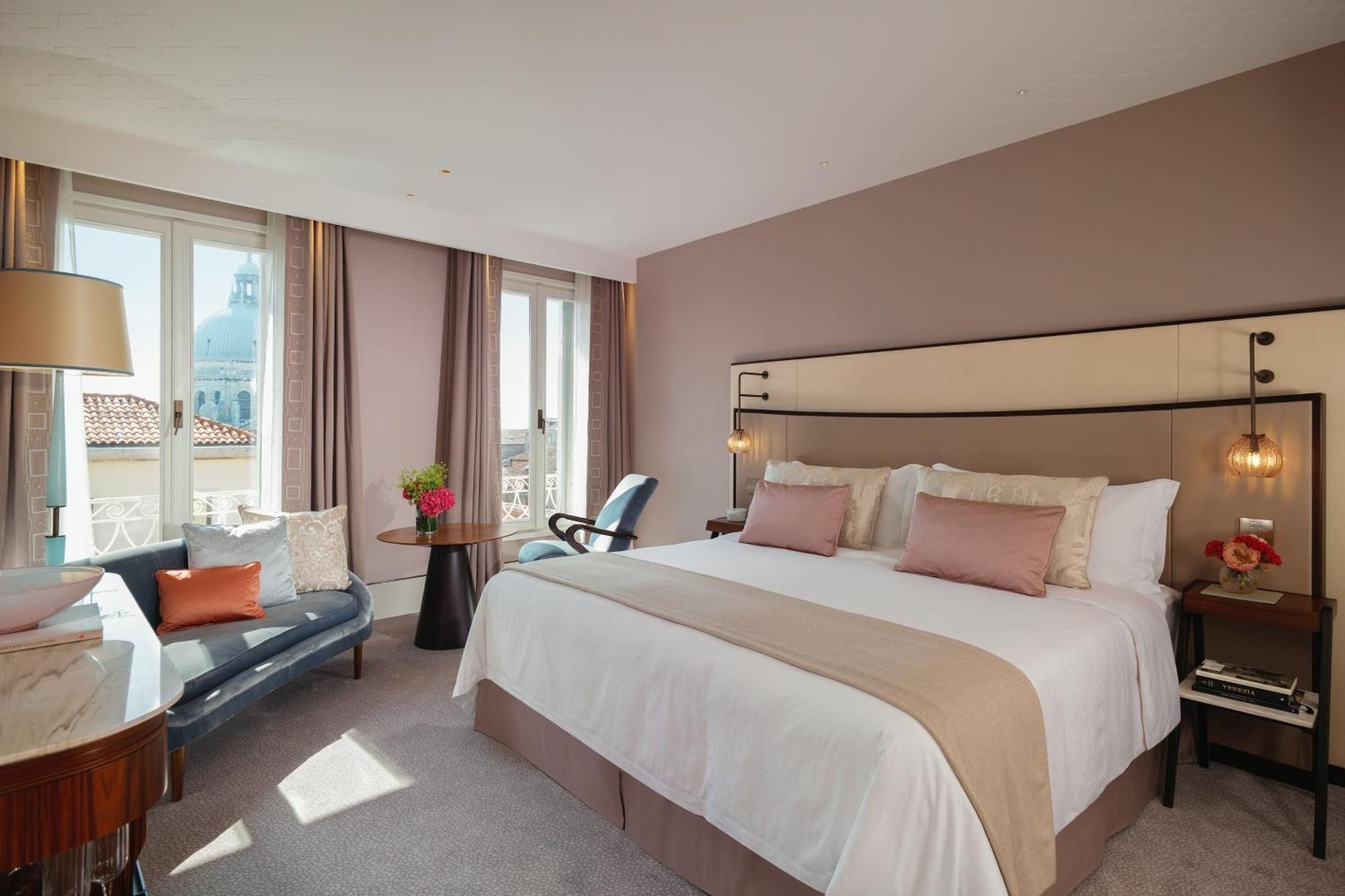 The St. Regis 5*