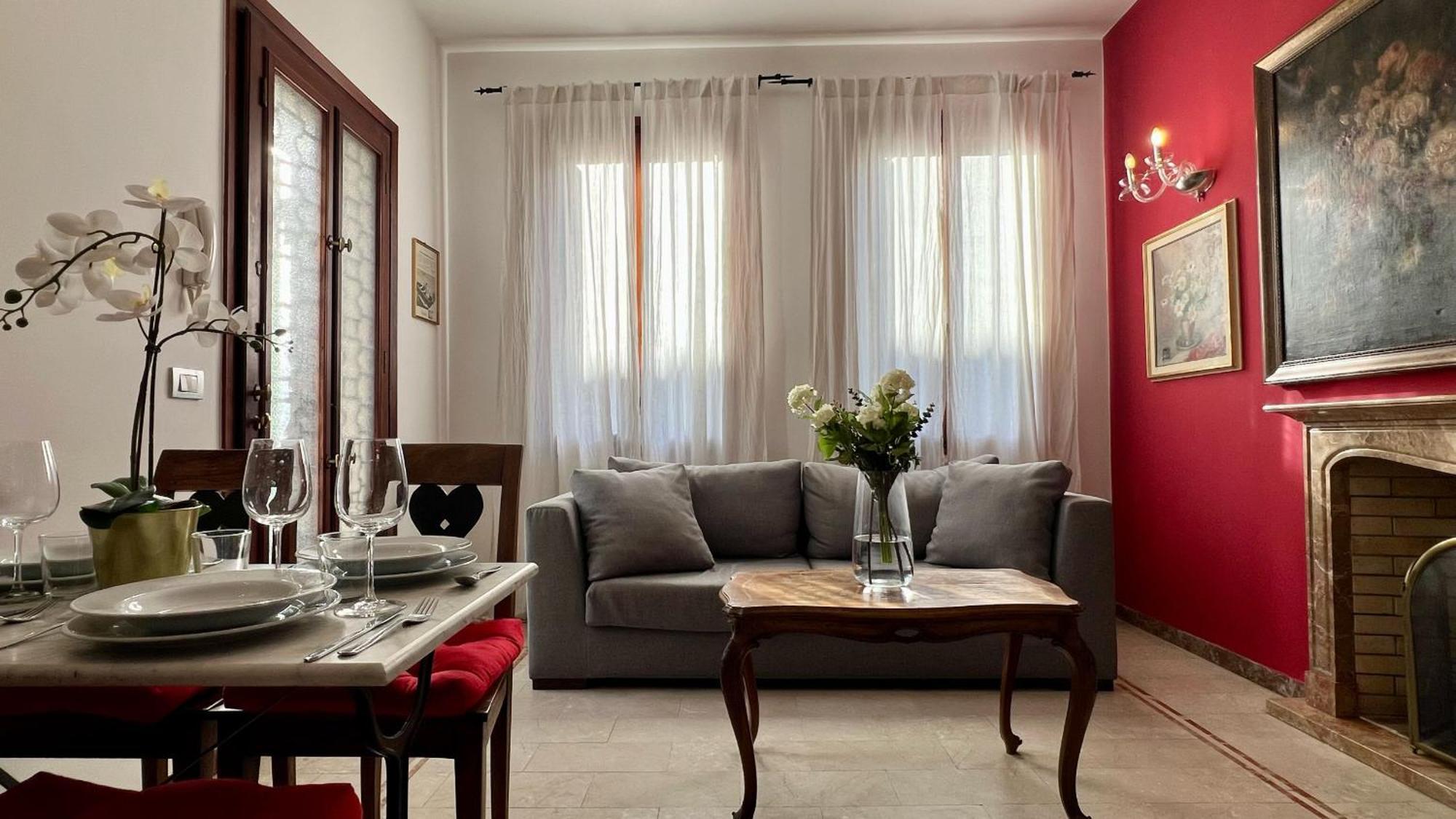Apartment Flowery