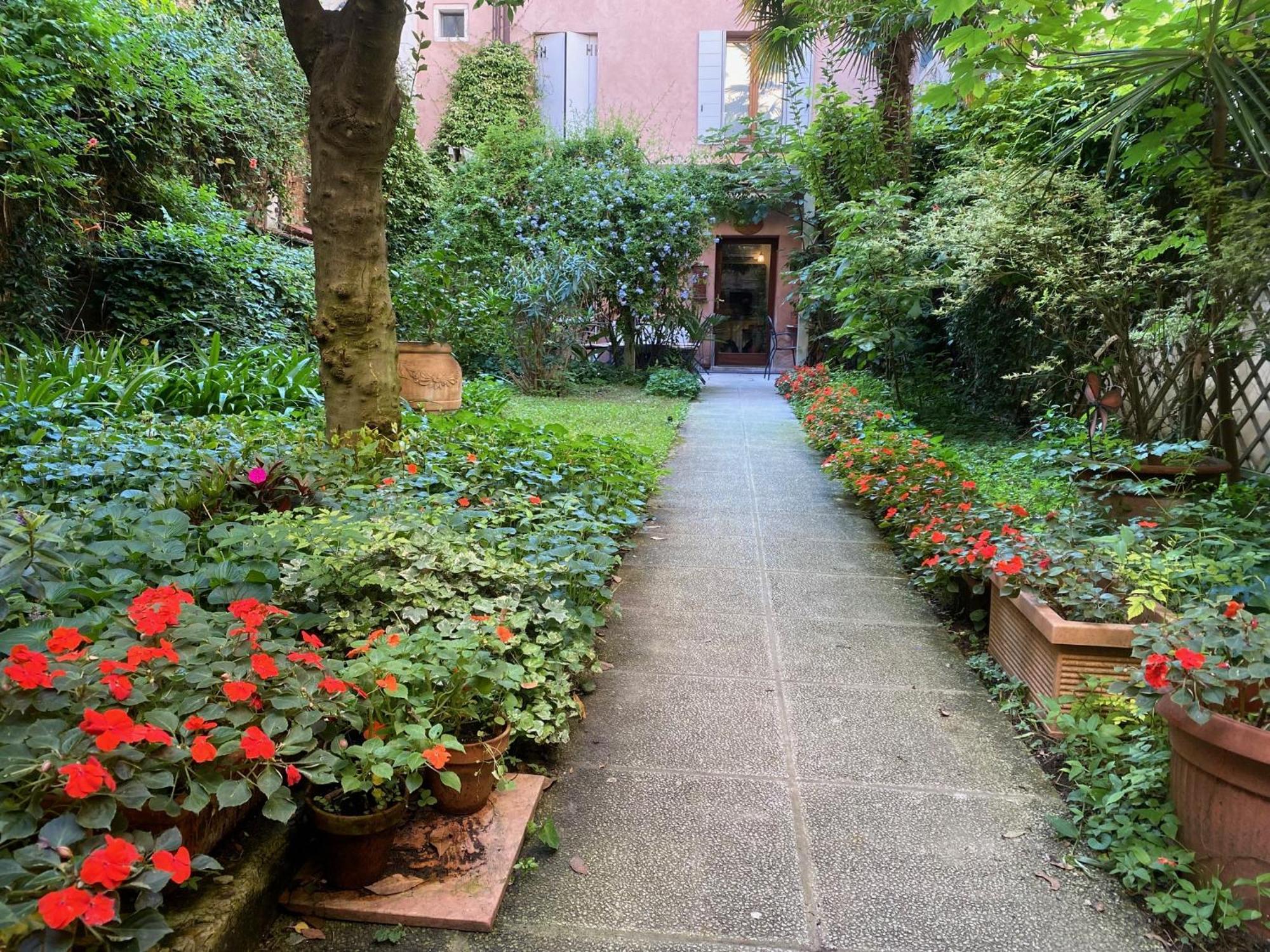 3749 Pontechiodo Venice