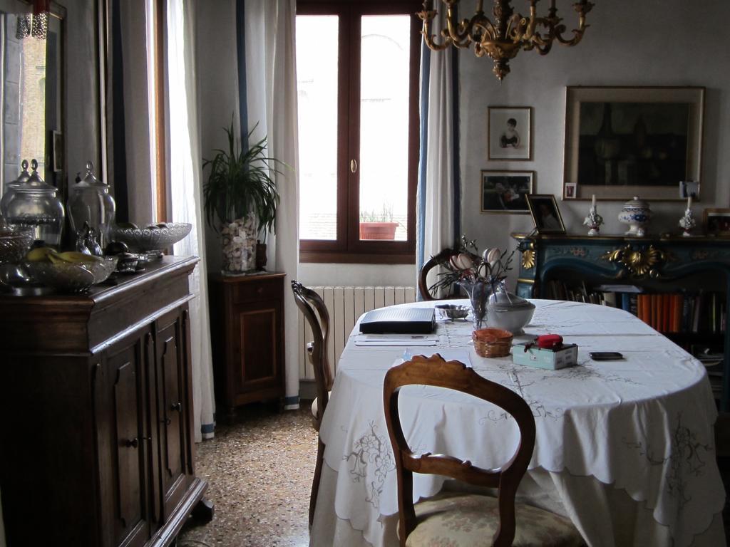 At A Palazzo Bed & Breakfast Venice
