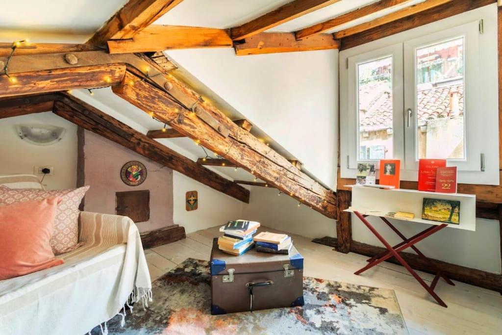 Ca 3 Leoni - Romantic House In The Heart Of * Venezia