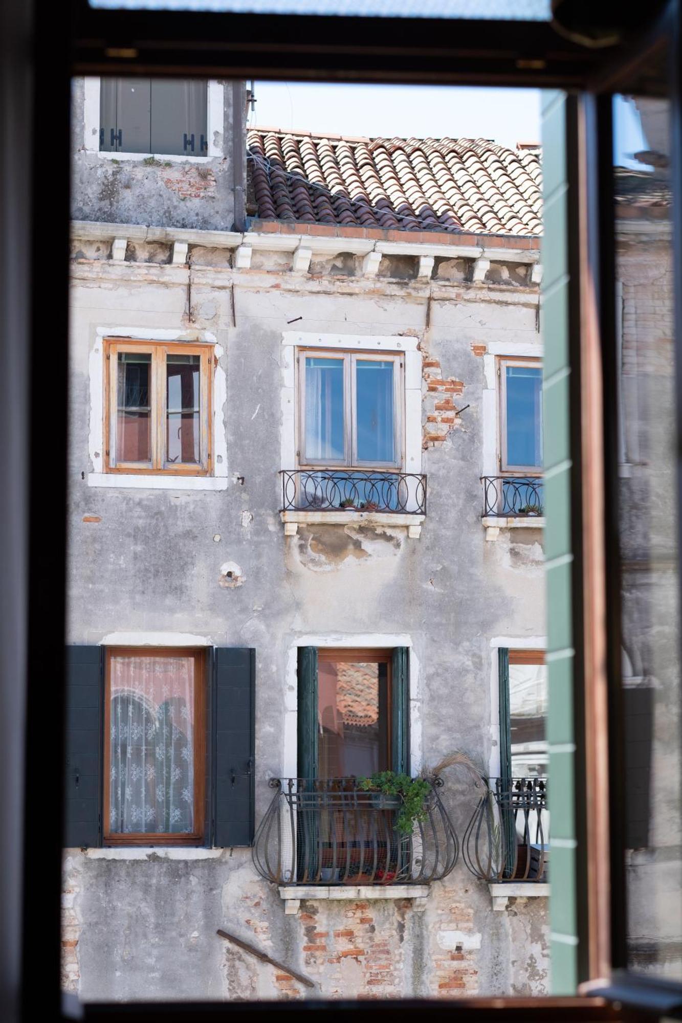 Guest house Palazzo Schiavoni Residenza D'epoca & Suite-apartments 3*