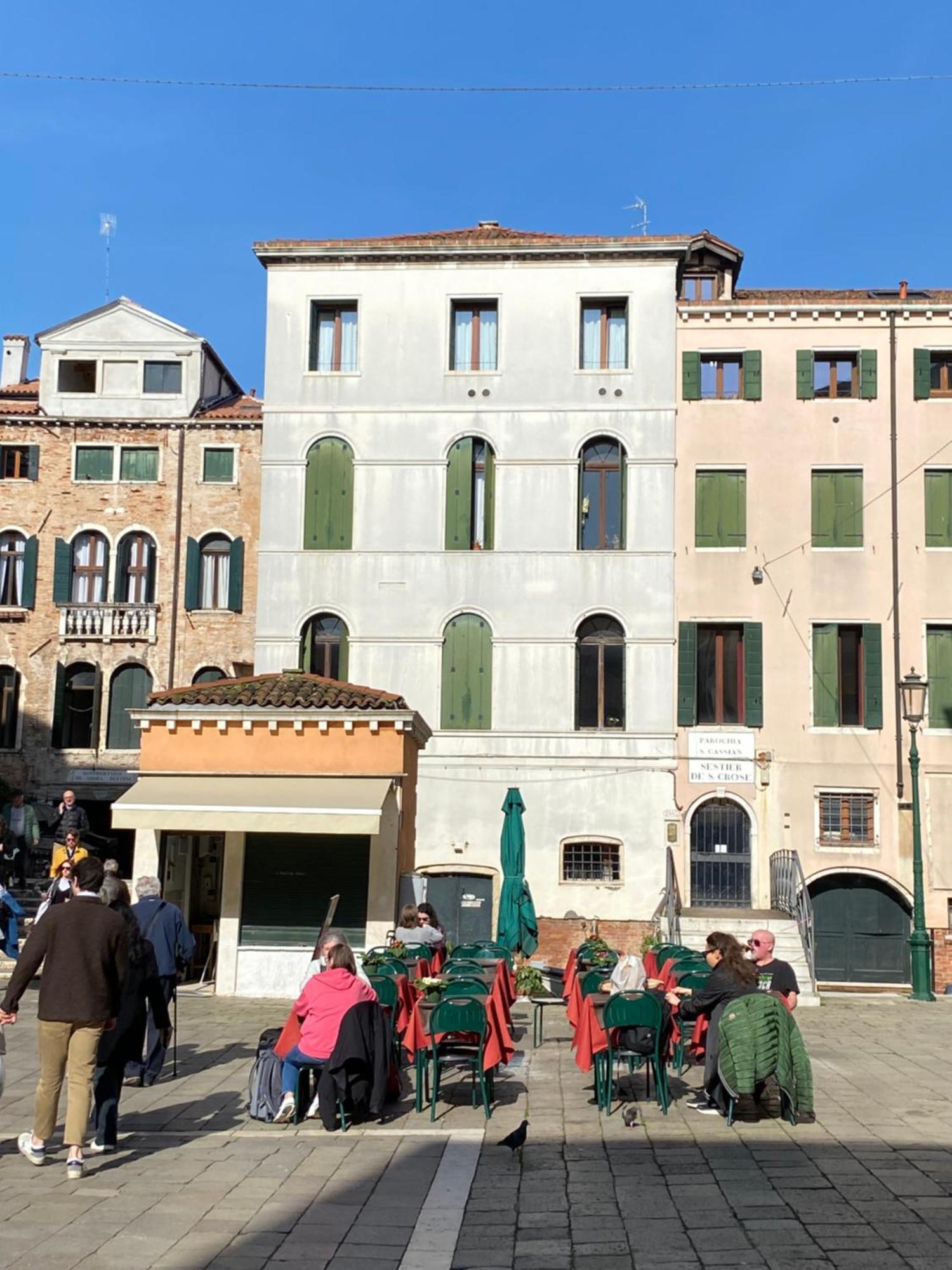 Ve-nice Rialto * Venice