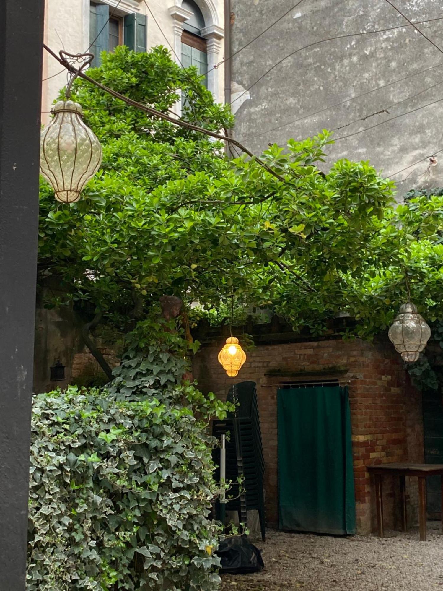 Ve-nice Rialto Apartment Venice