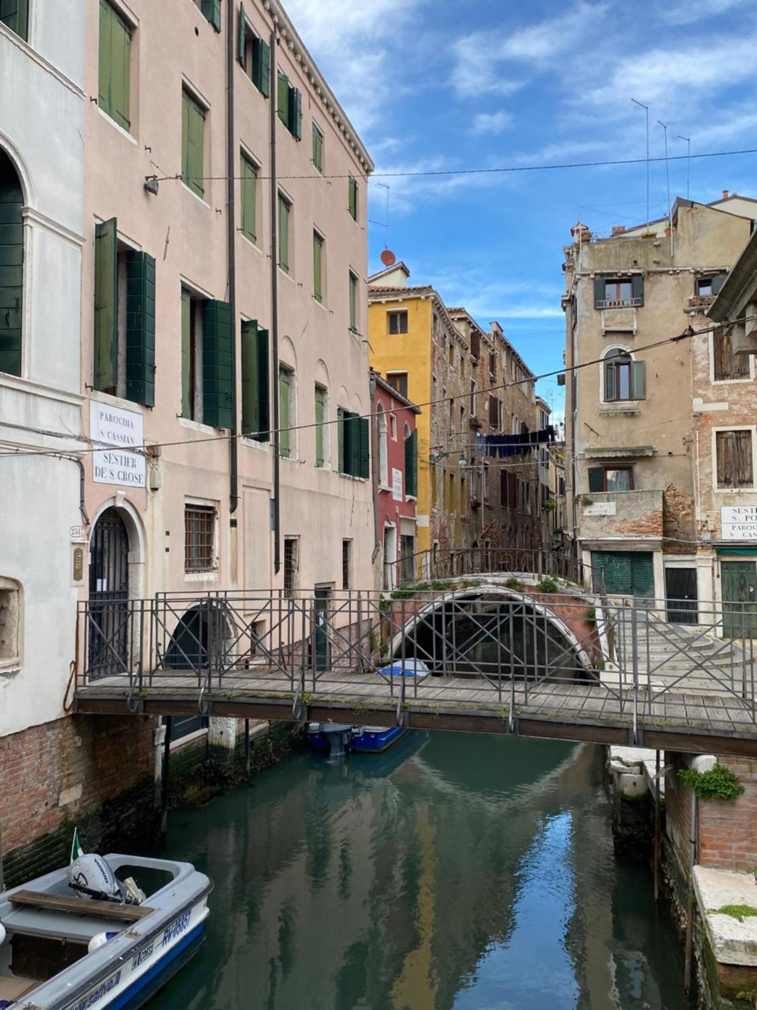 Ve-nice Rialto Venice