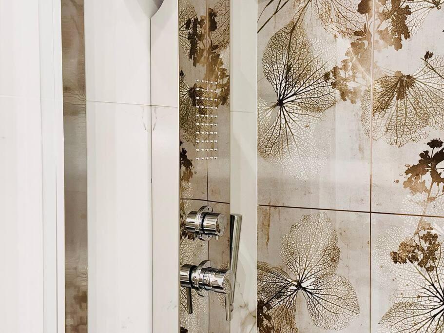 Gloria Luxury * Veneza