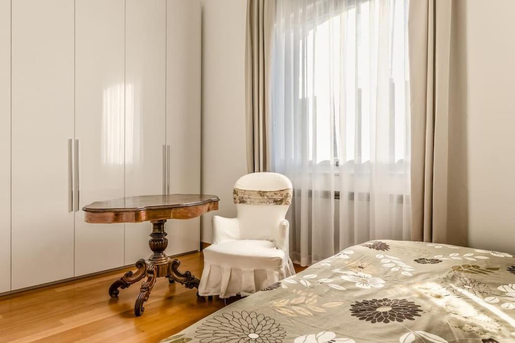 Apartment Three Floors Venice