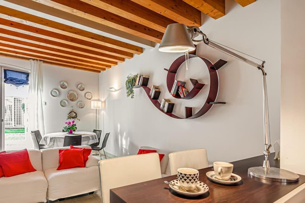 Three Floors Apartment *