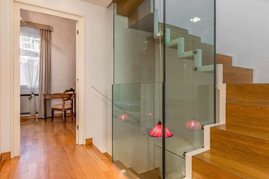 Three Floors Apartment *