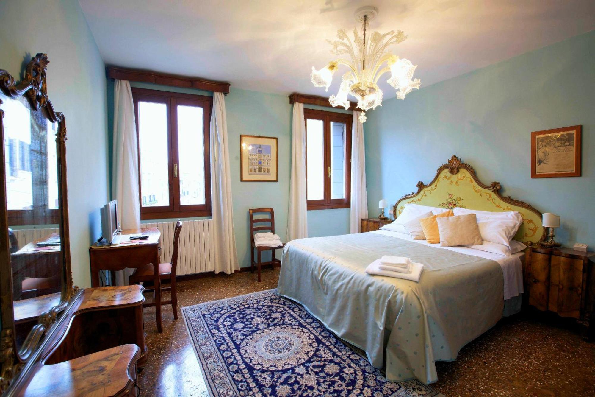 3749 Pontechiodo Venice