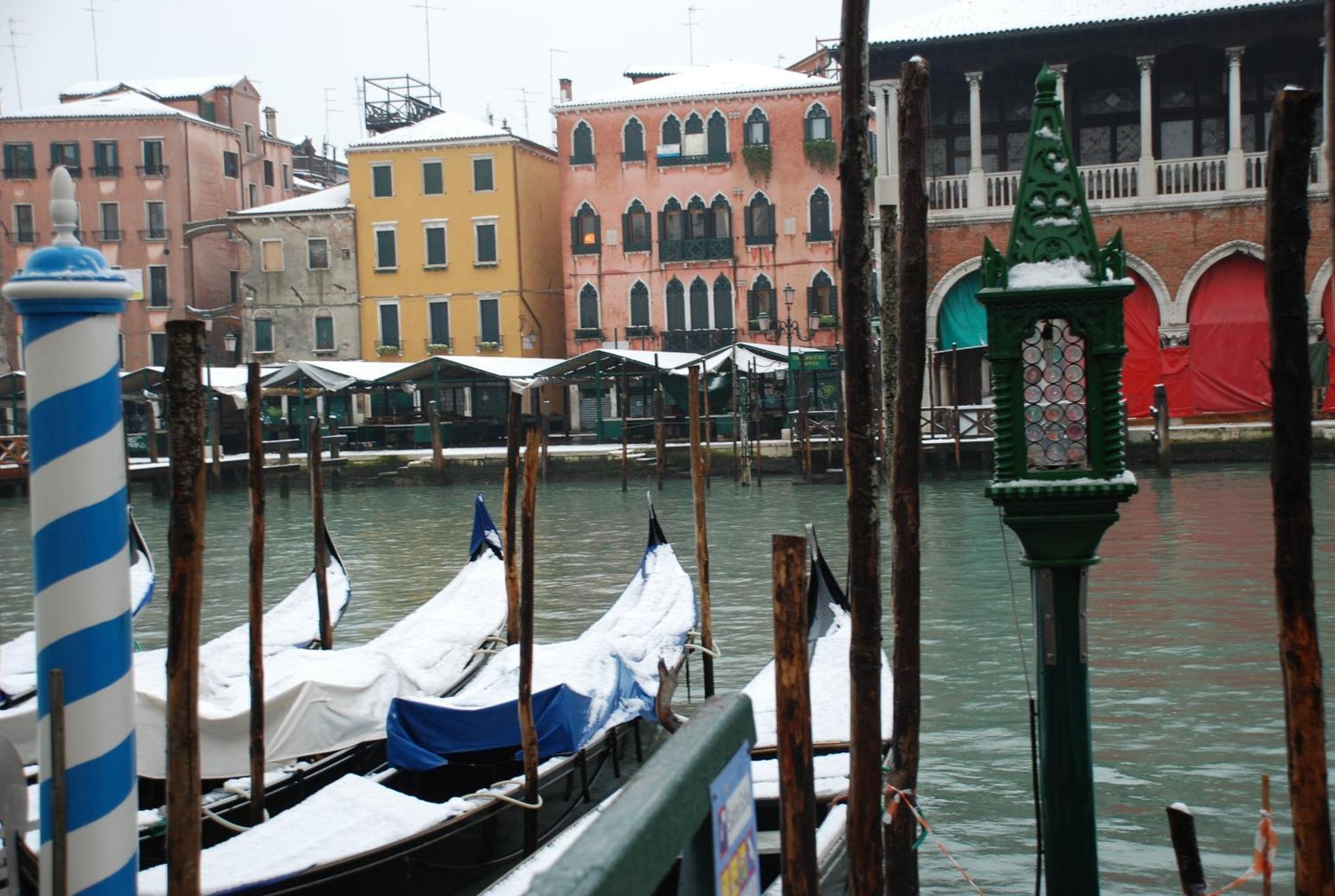 At Leonard Venice