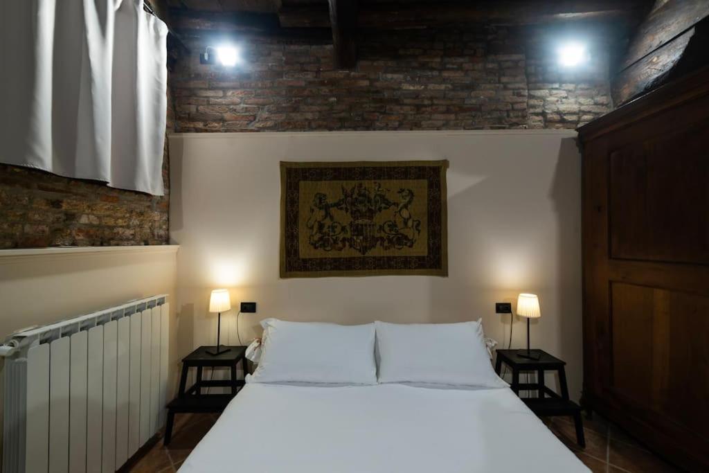 Apartment Charming Open-space Do Torri Venice