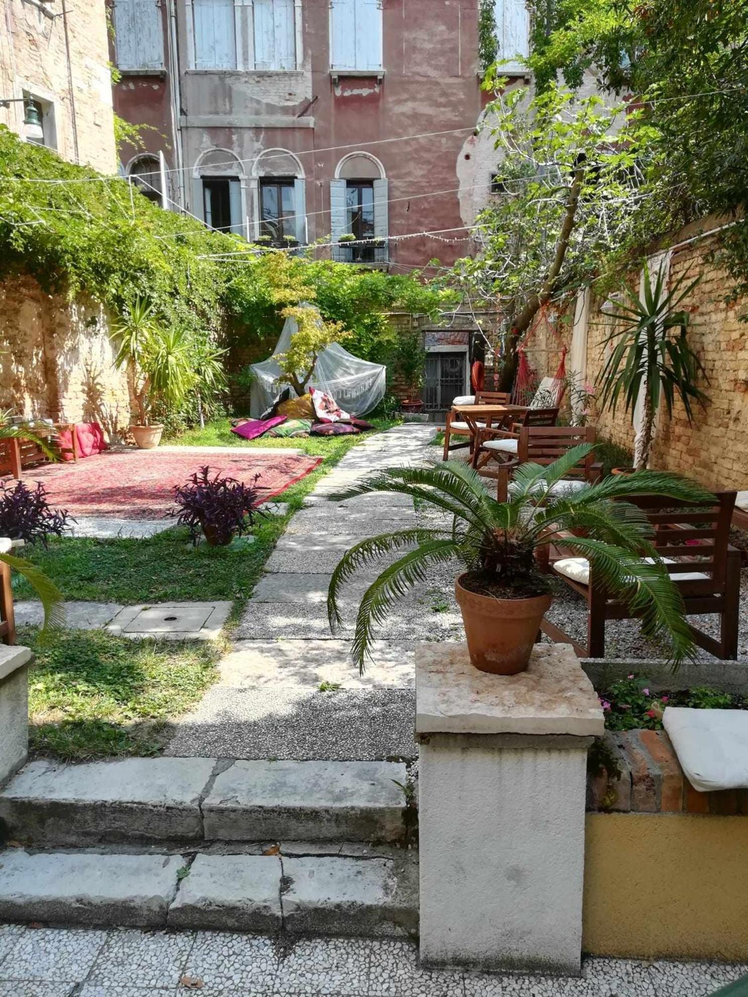 Naturalmente Bed & Breakfast