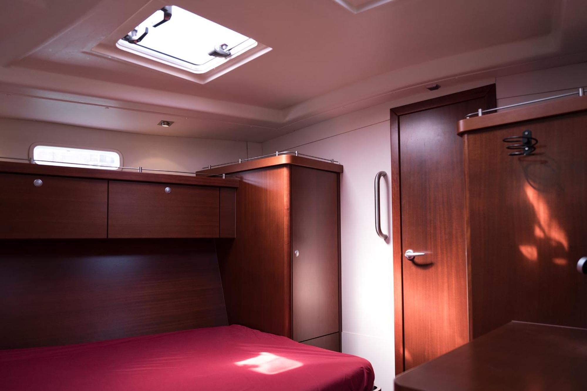Venice Boat Tour With Aperitif And Music Included On A Sailing Boat Venice