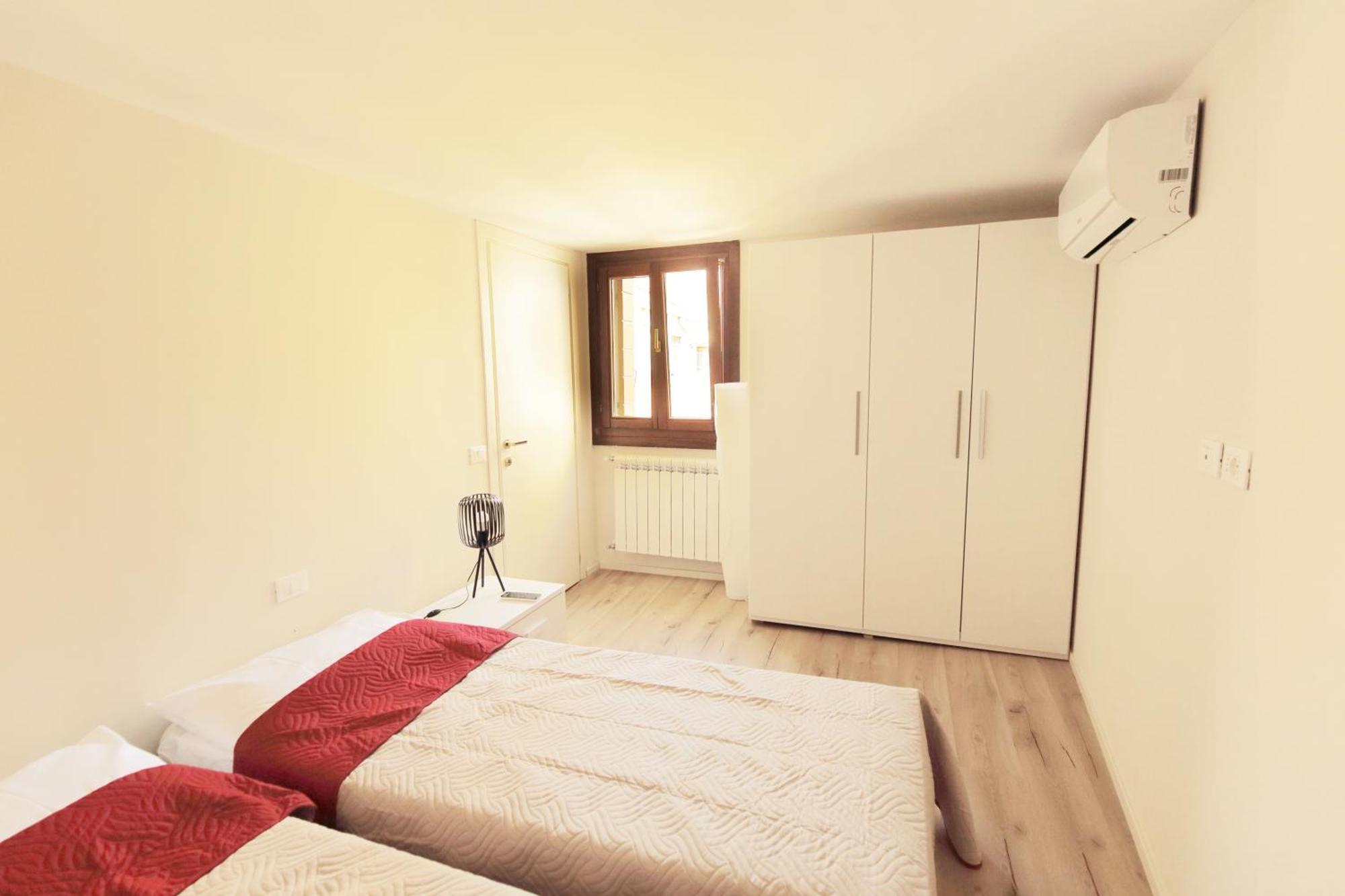 Apartamento Ross' House 2 *
