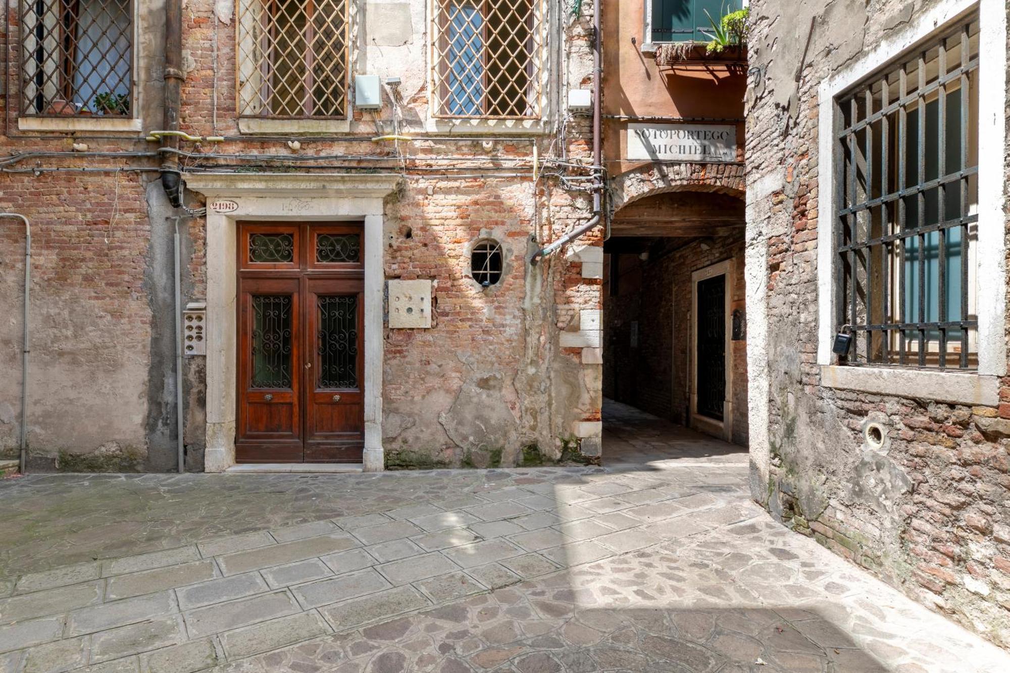 Ca' Da Riva - Attico In Cannaregio Apartamento