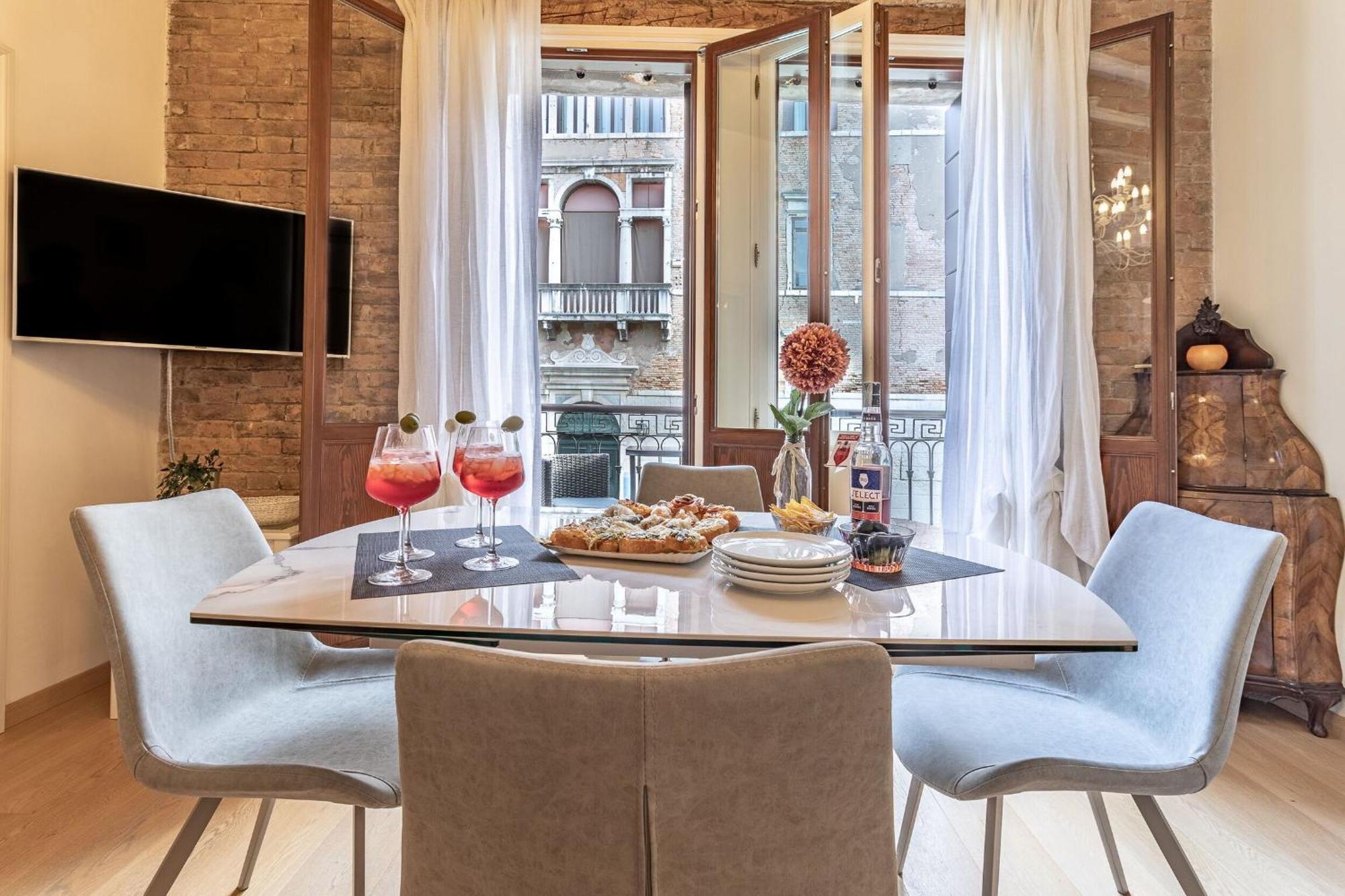 Apartamento Italian Experience-riva Degli Schiavoni Boutique Veneza