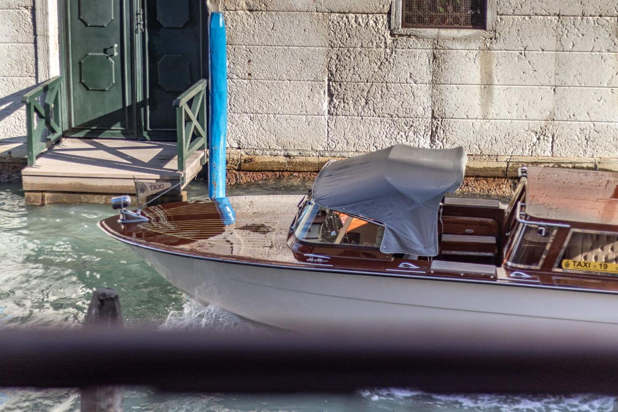 Italian Experience-riva Degli Schiavoni Boutique