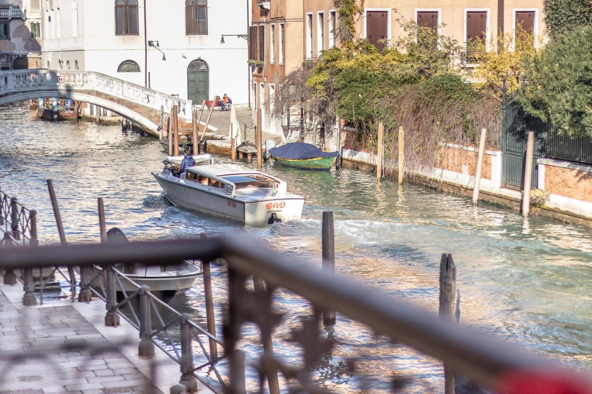 Italian Experience-riva Degli Schiavoni Boutique Veneza