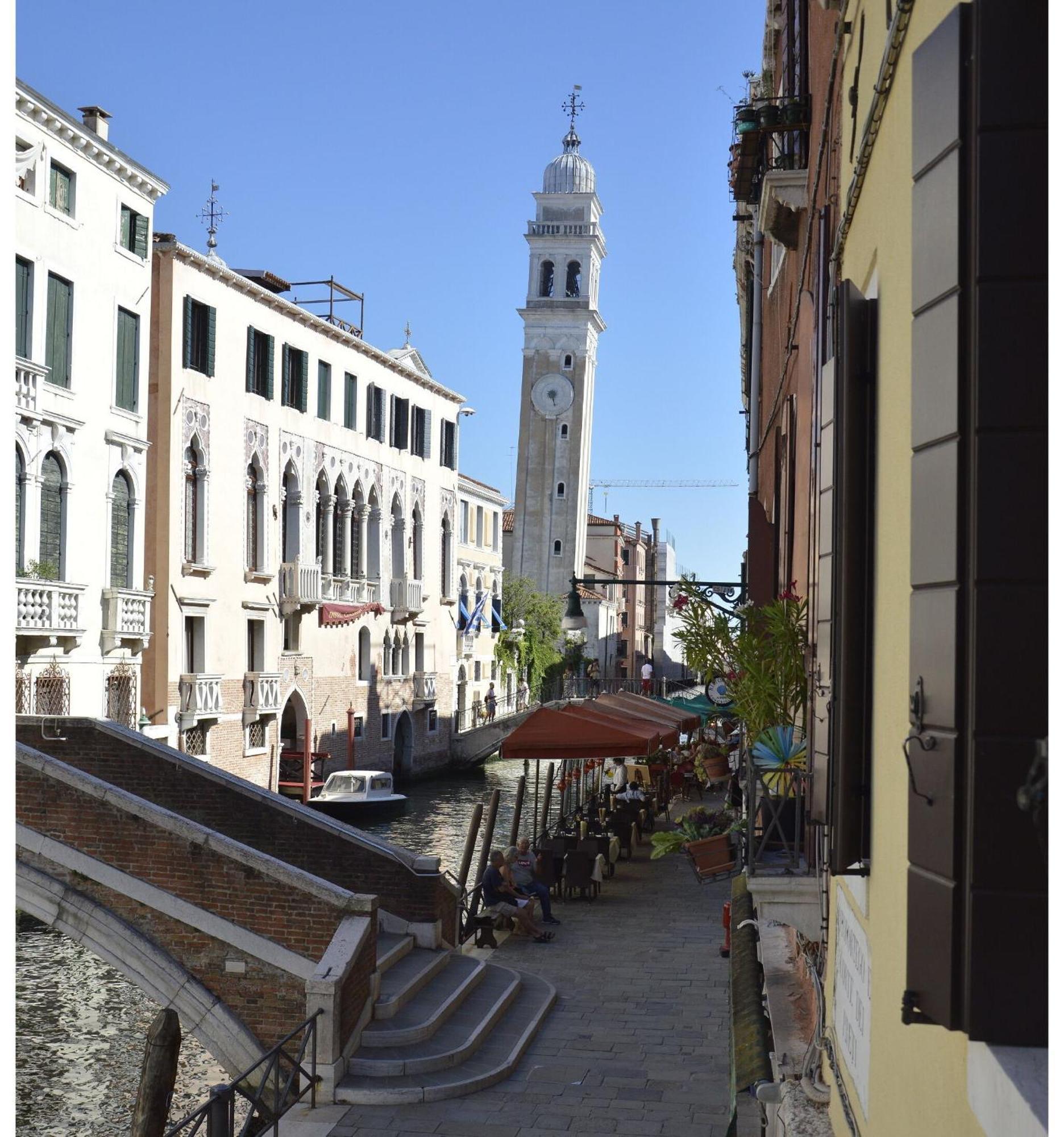 Italian Experience-riva Degli Schiavoni Boutique *