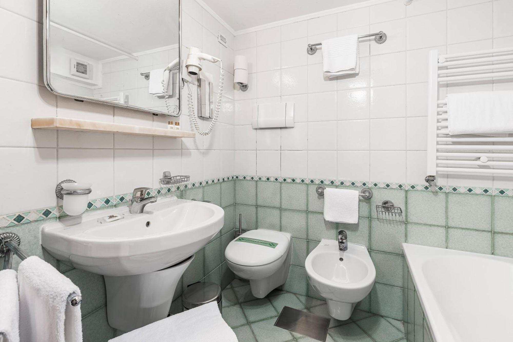 Hotel San Moise 3*
