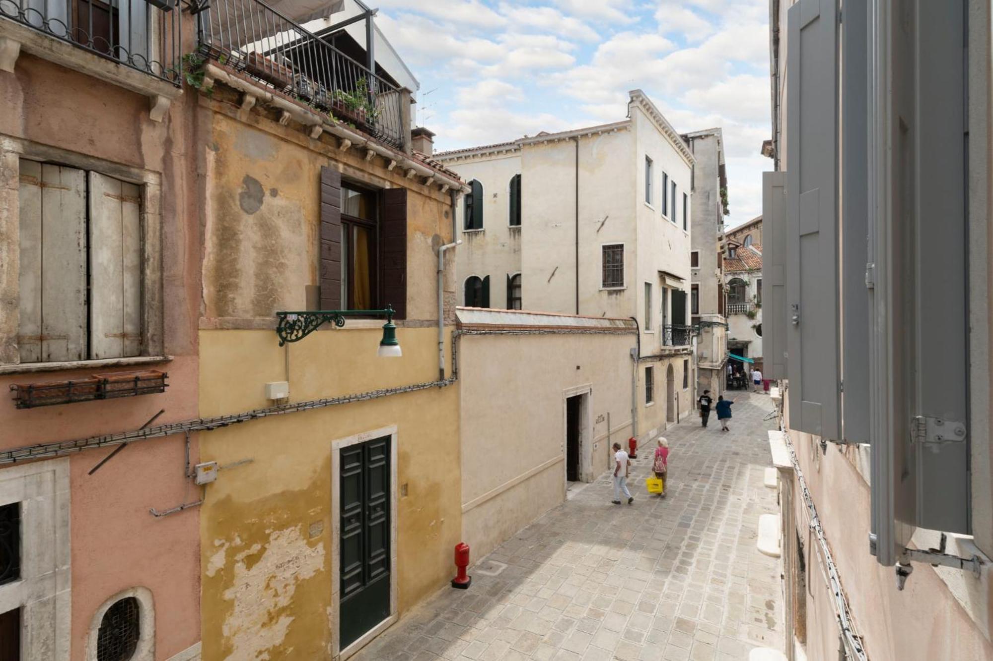 Ca' Pestrin House - San Marco Square Apartment