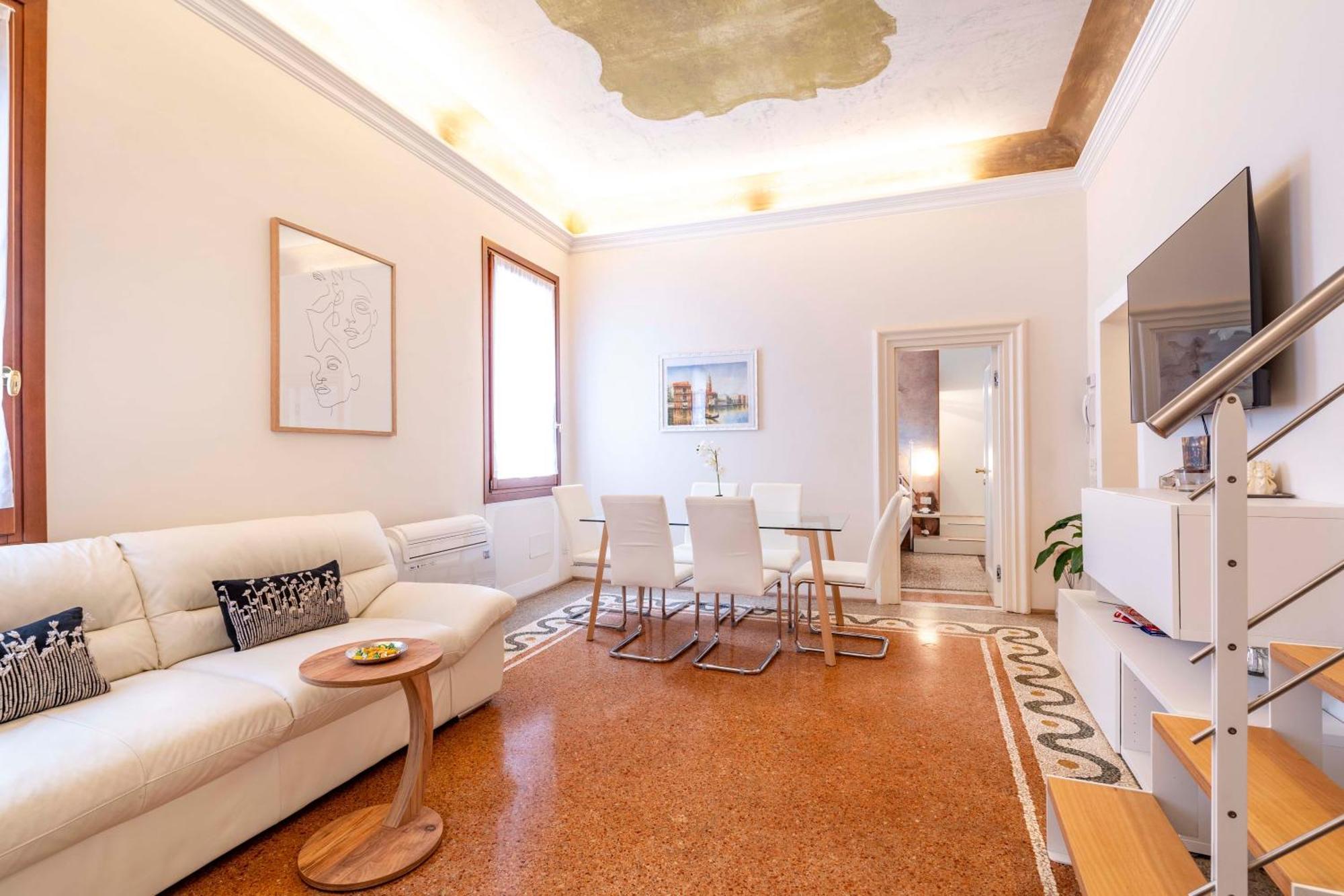Ca' Pestrin House - San Marco Square Venice