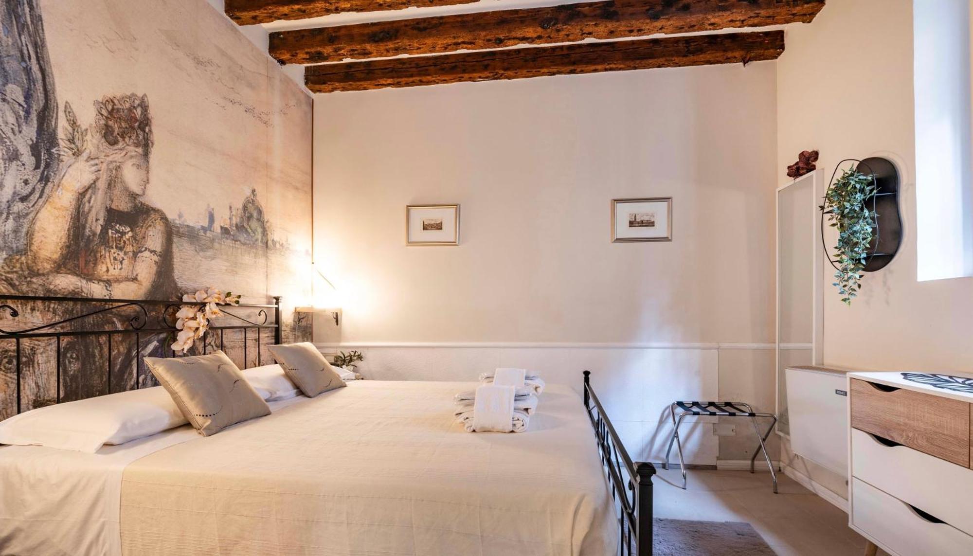 Ca' Pestrin House - San Marco Square * Venice