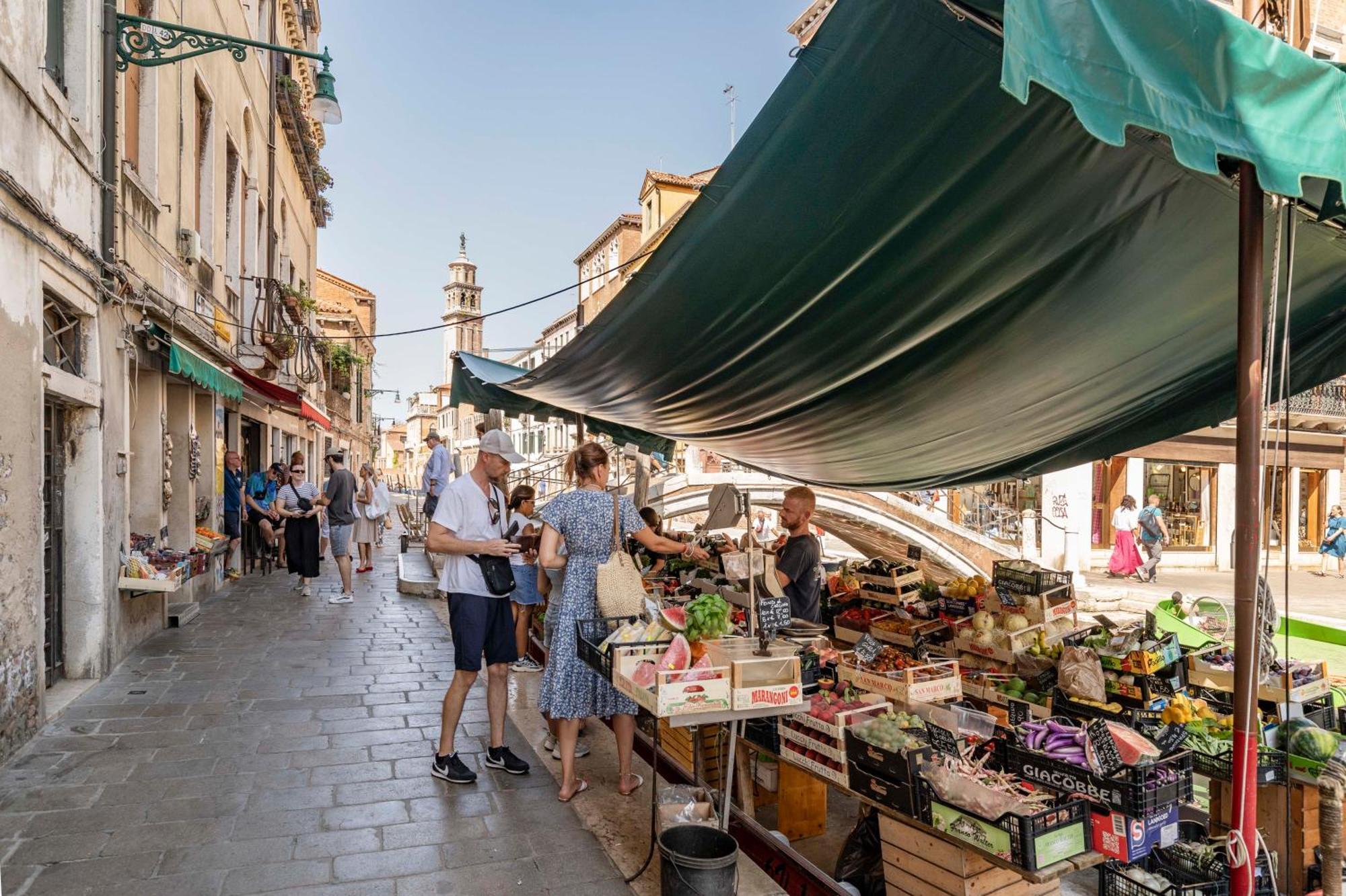 San Barnaba Palace R&r Appartamento